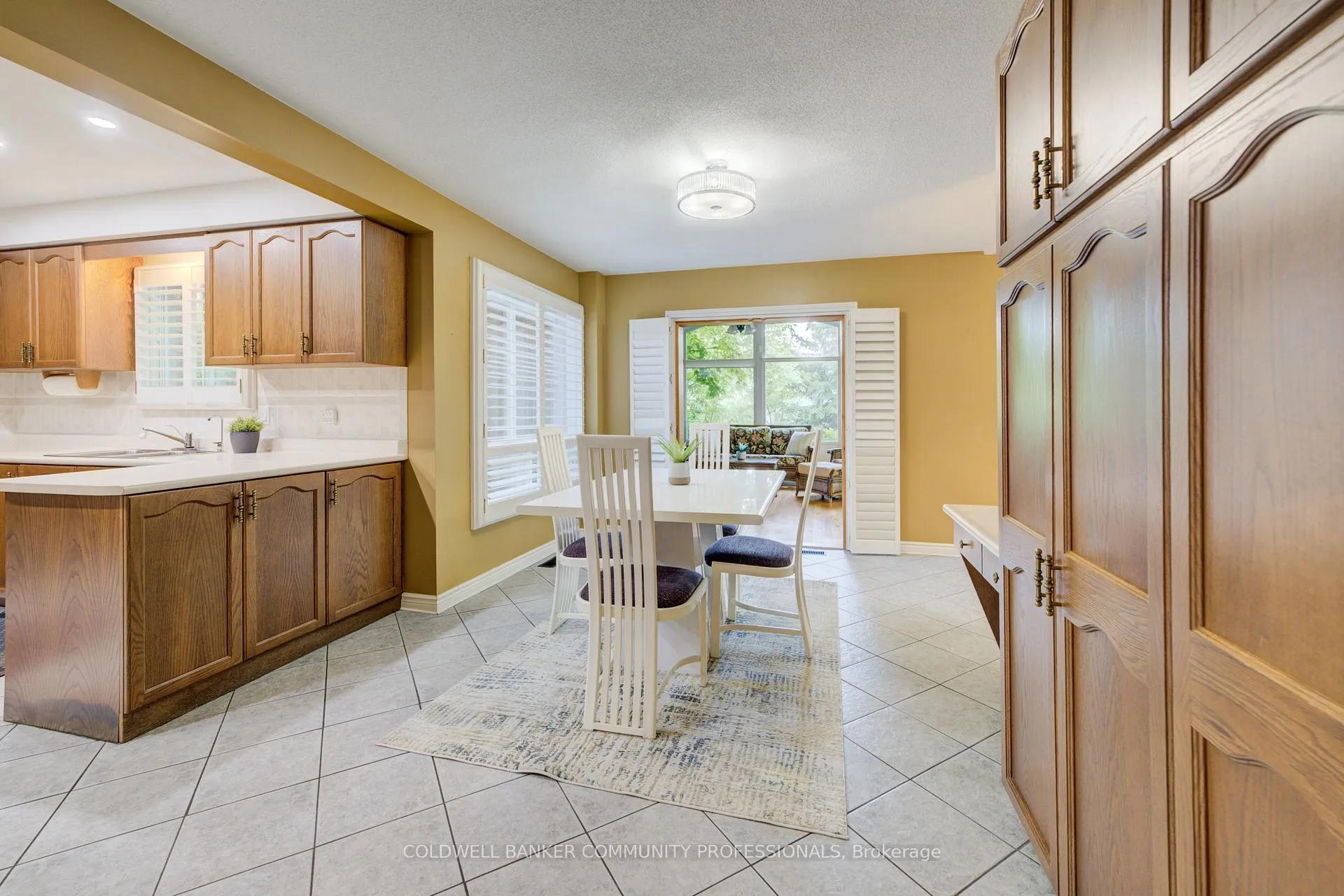 Photo 15 of 466 Dicenzo Drive, Hamilton, Ryckmans — HOMEH