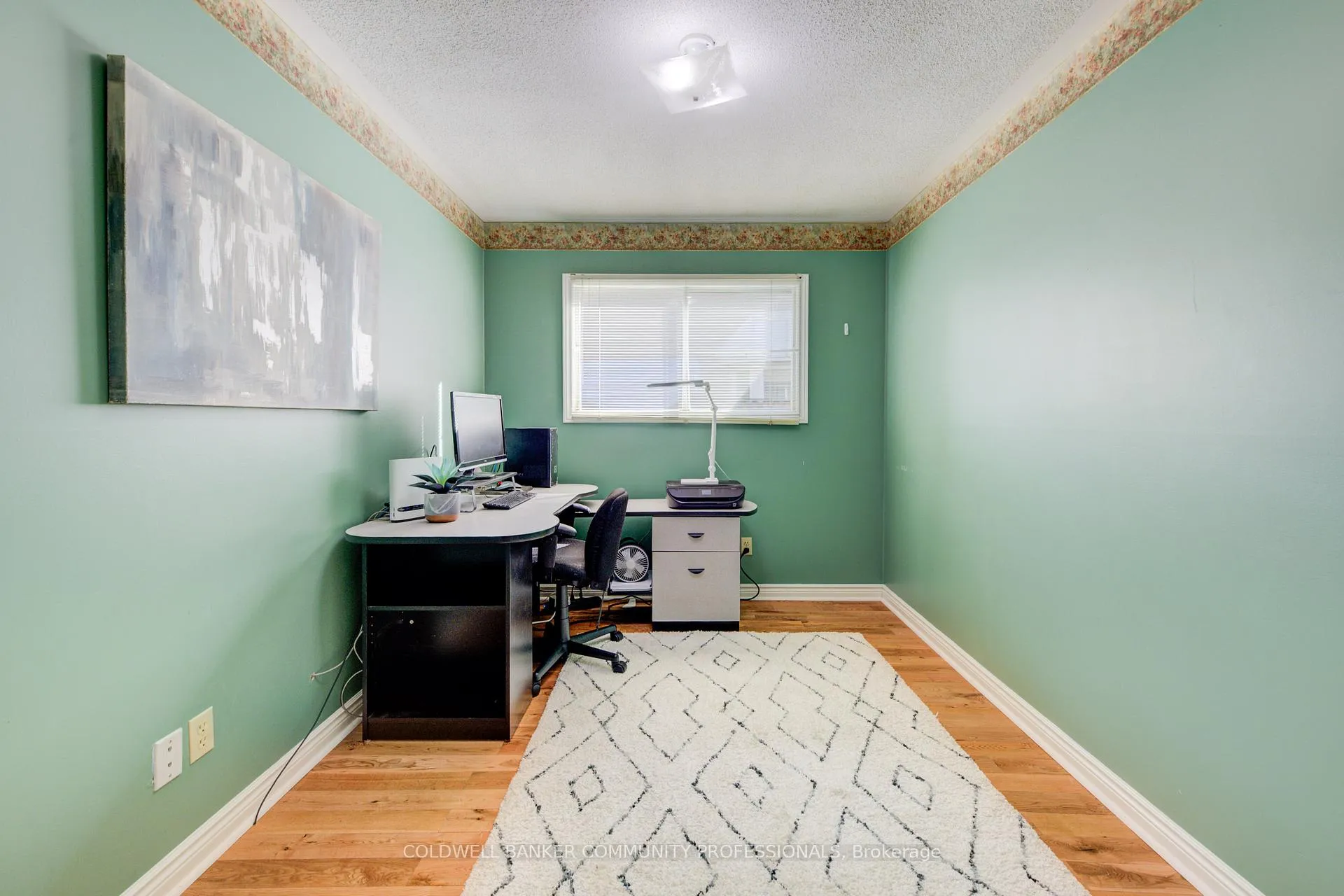 Photo 21 of 466 Dicenzo Drive, Hamilton, Ryckmans — HOMEH
