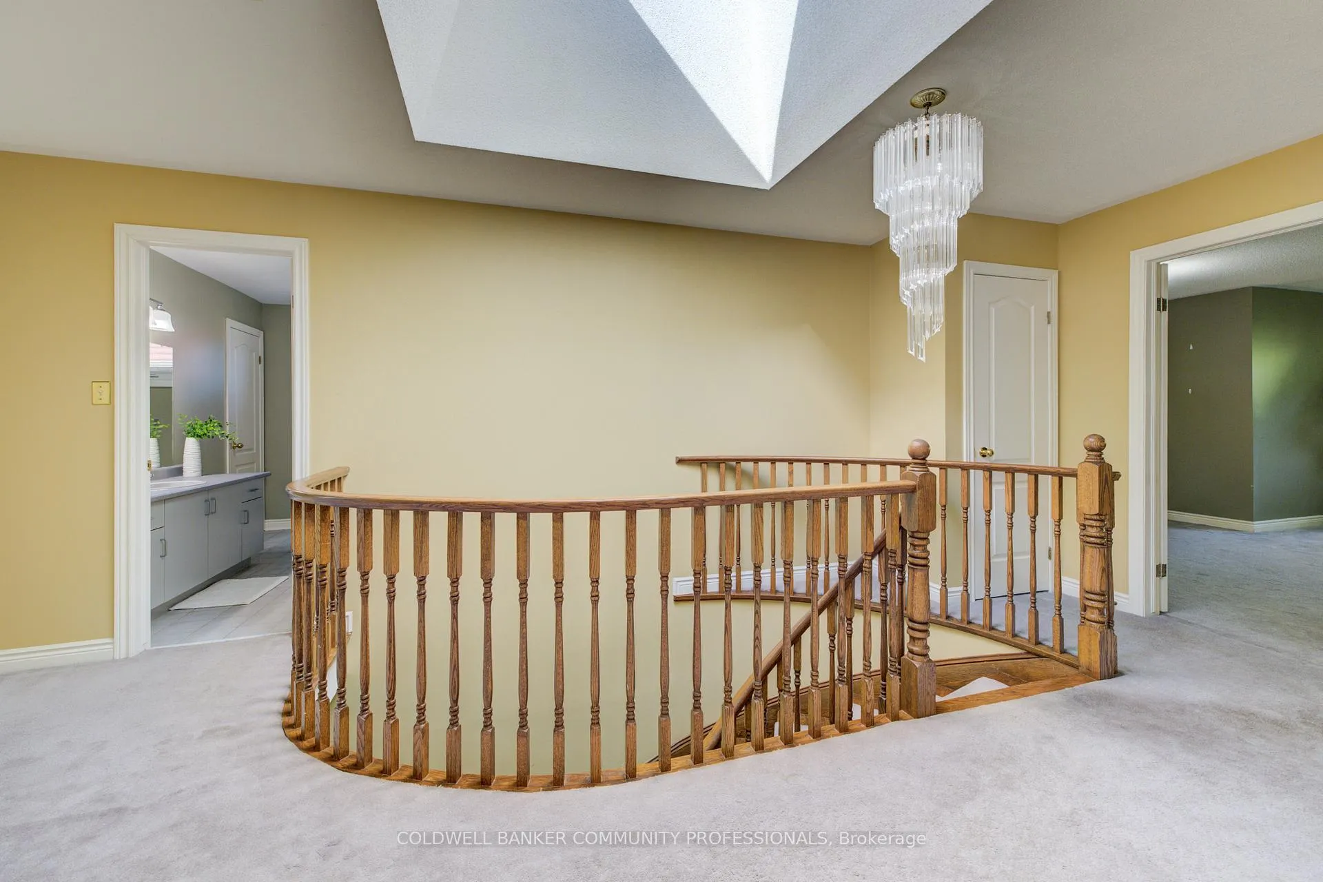 Photo 38 of 466 Dicenzo Drive, Hamilton, Ryckmans — HOMEH