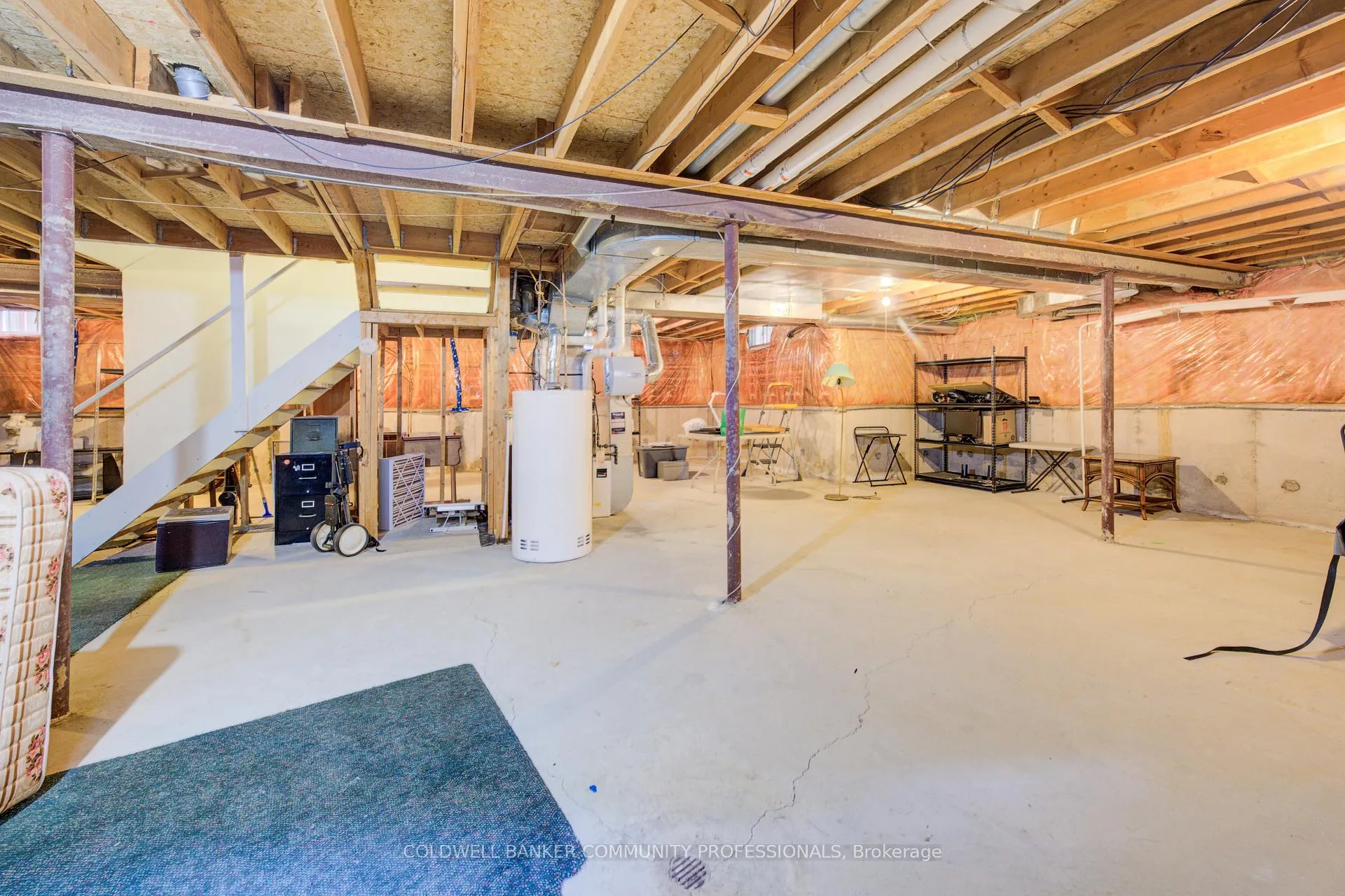 Photo 42 of 466 Dicenzo Drive, Hamilton, Ryckmans — HOMEH