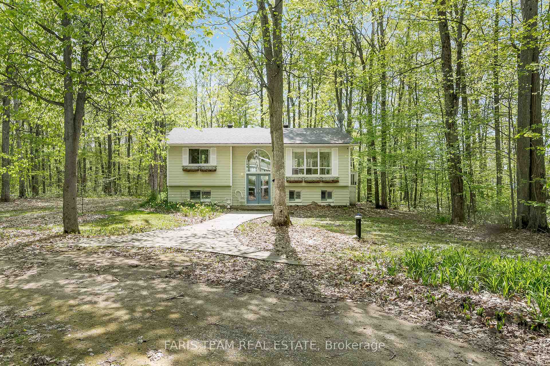 Photo 1 of 104 Silver Birch Drive, Tiny, Rural Tiny — HOMEH