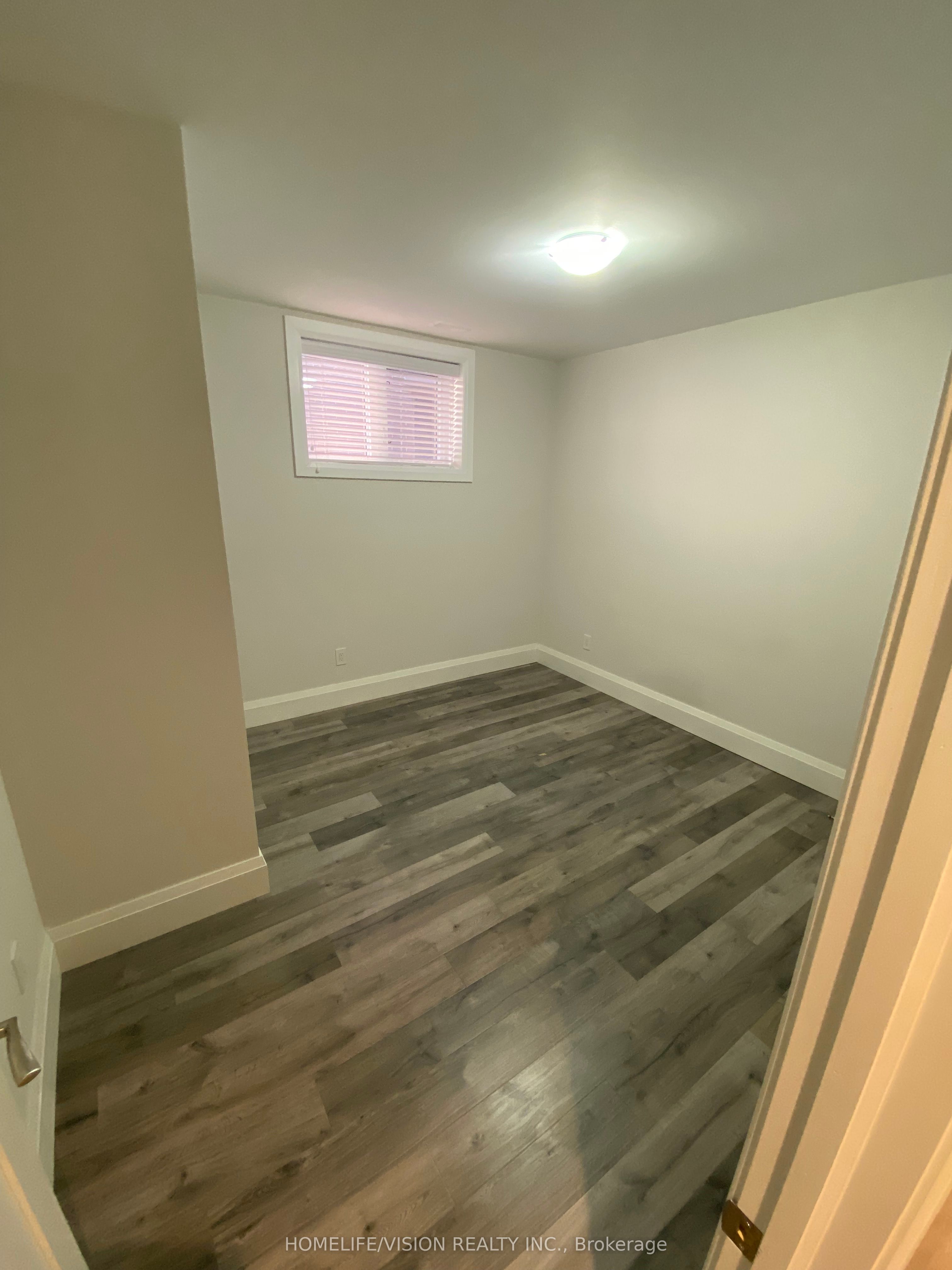 Photo 20 of Unit Bsmt, 11 Cousins Drive, Aurora, Aurora Village — HOMEH