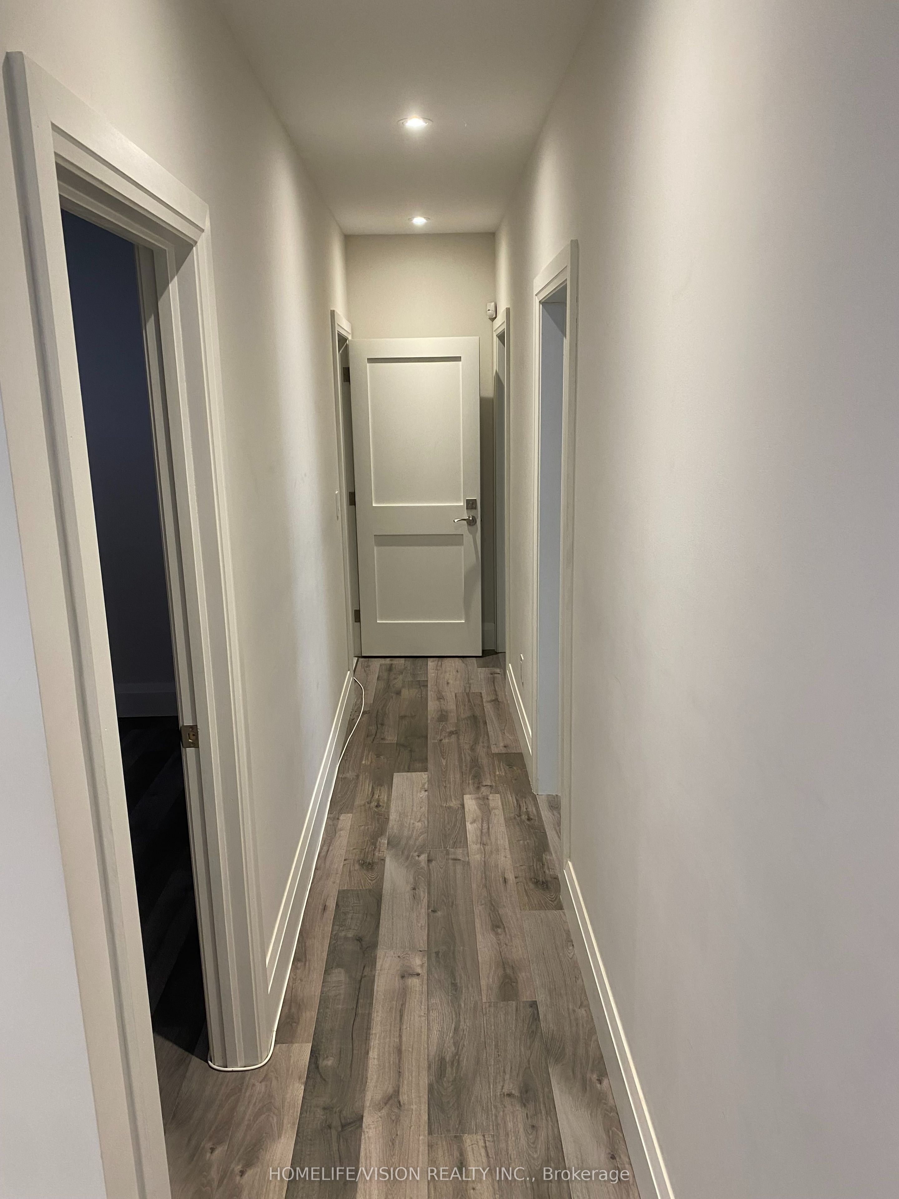 Photo 17 of Unit Bsmt, 11 Cousins Drive, Aurora, Aurora Village — HOMEH
