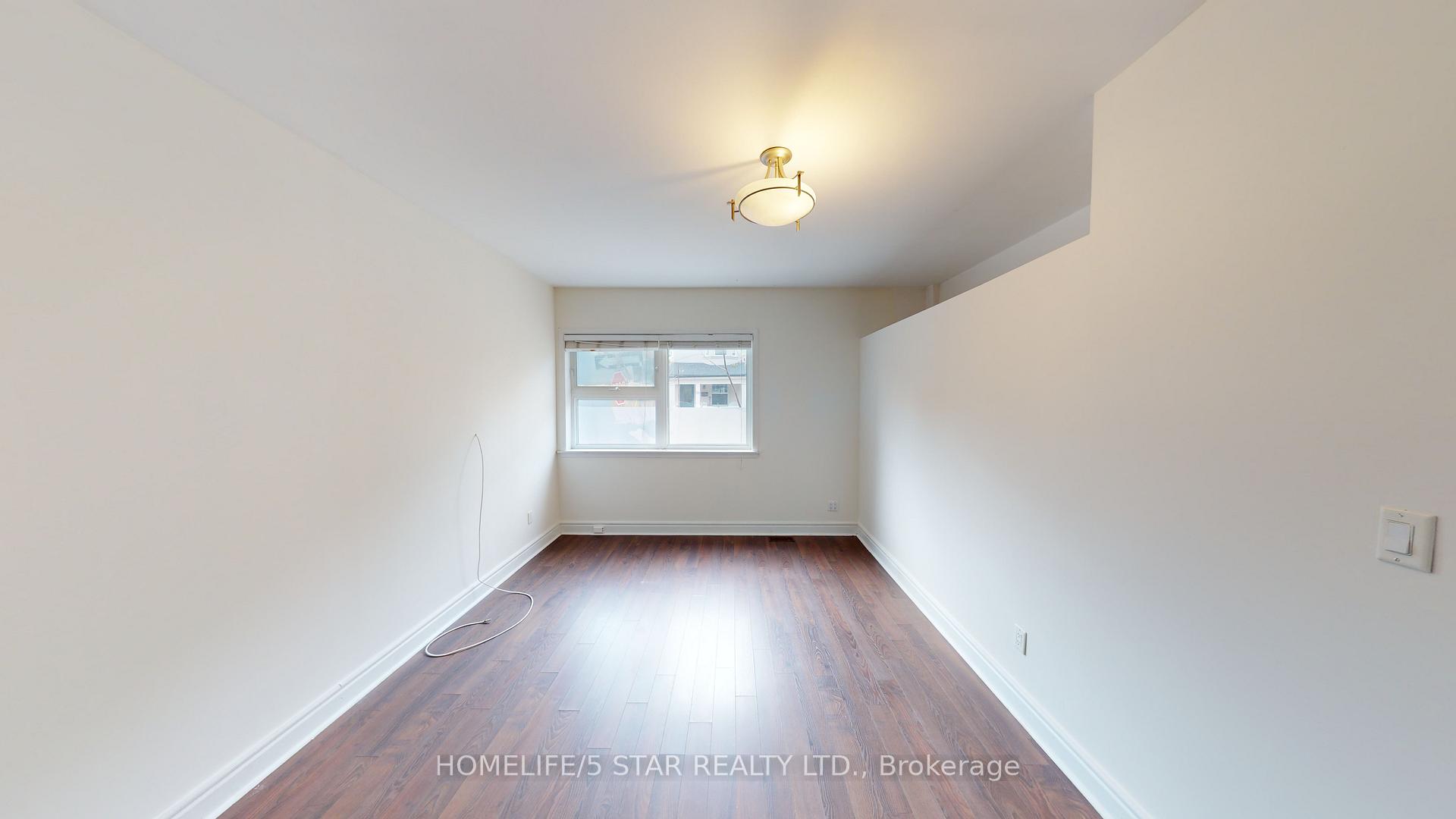Photo 7 of Unit A, 109 Knox Avenue, Toronto, Greenwood-Coxwell — HOMEH