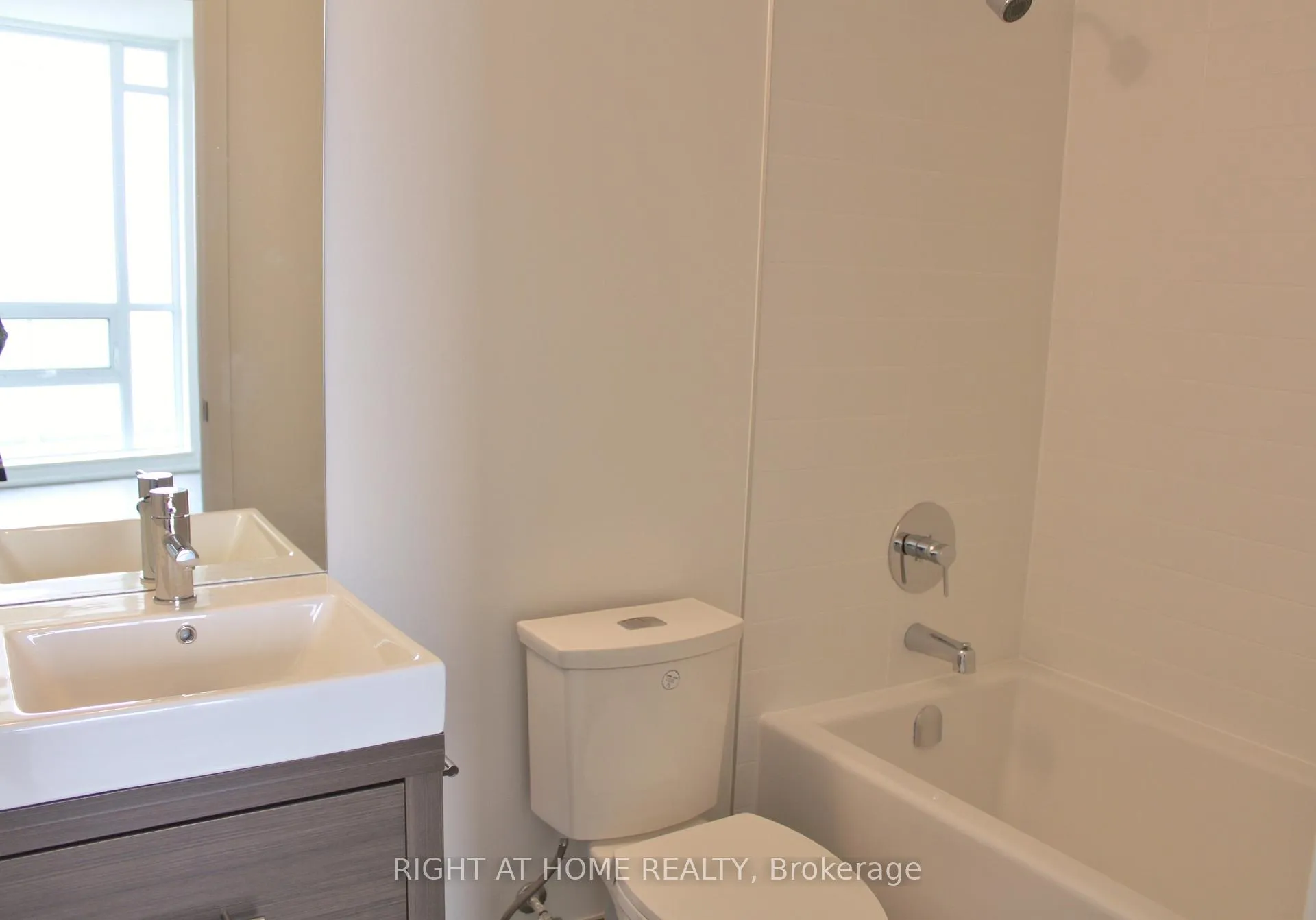 Photo 11 of Unit 1212, 66 Forest Manor Road, North York, Henry Farm — HOMEH