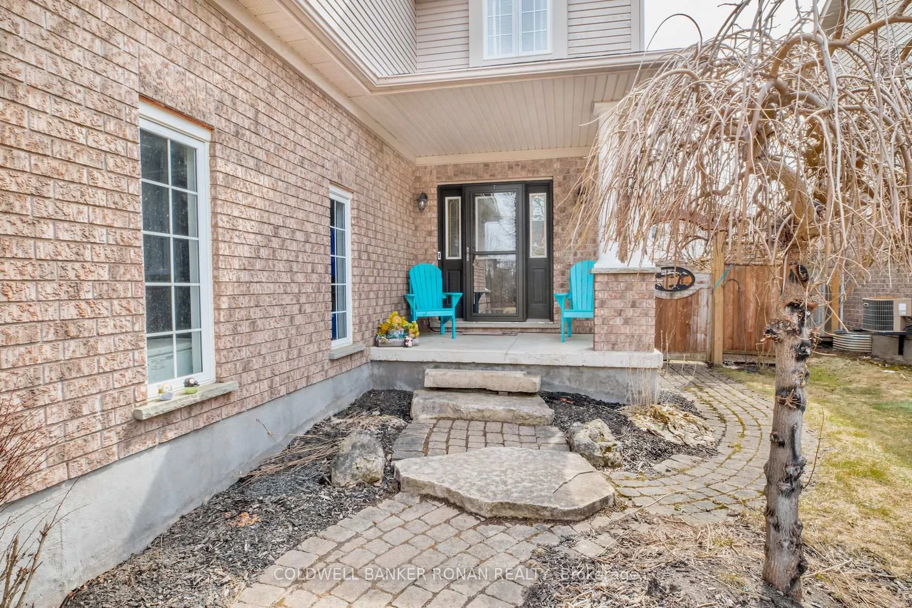 Photo 4 of 11 Shepard Avenue, New Tecumseth, Alliston — HOMEH