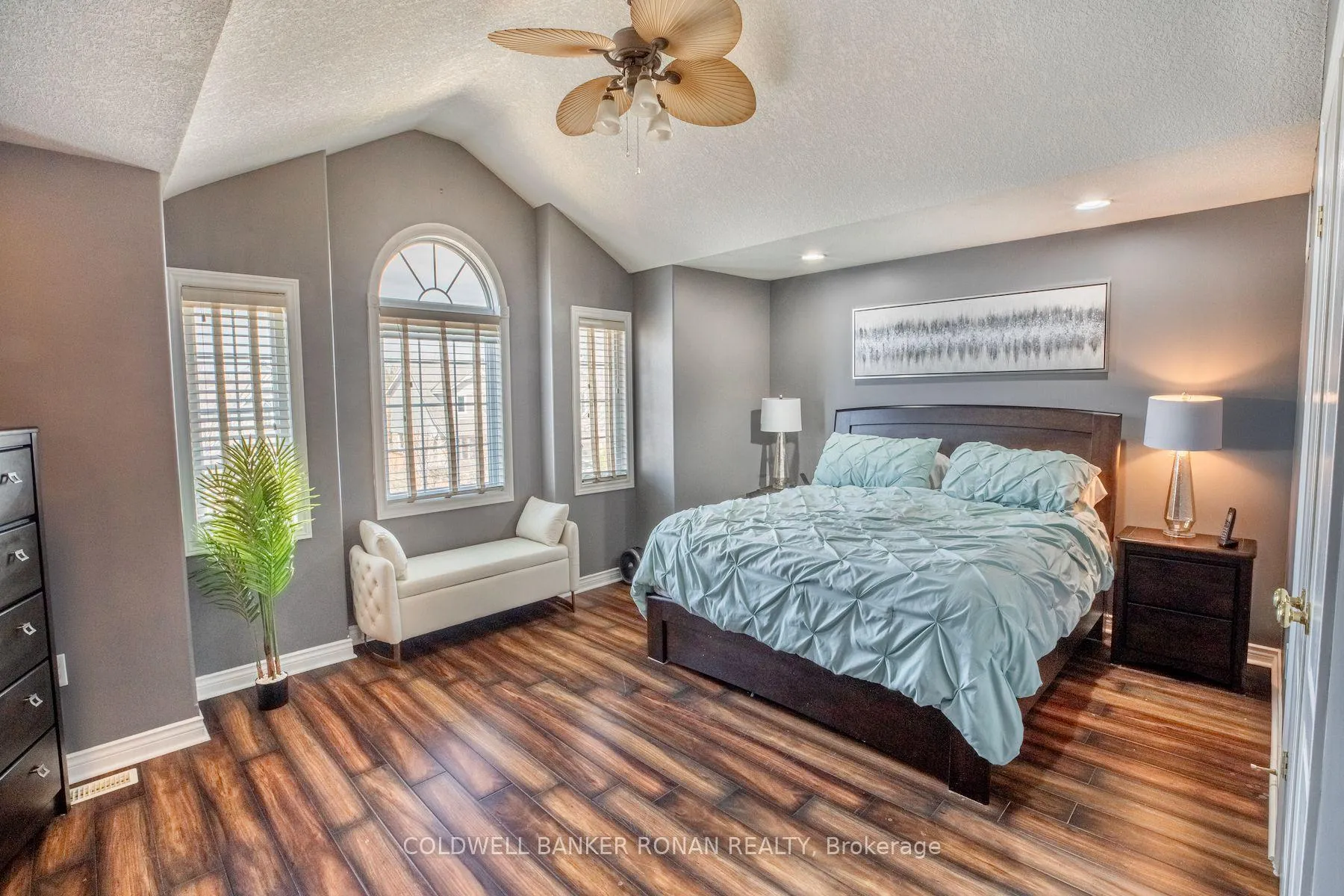 Photo 19 of 11 Shepard Avenue, New Tecumseth, Alliston — HOMEH
