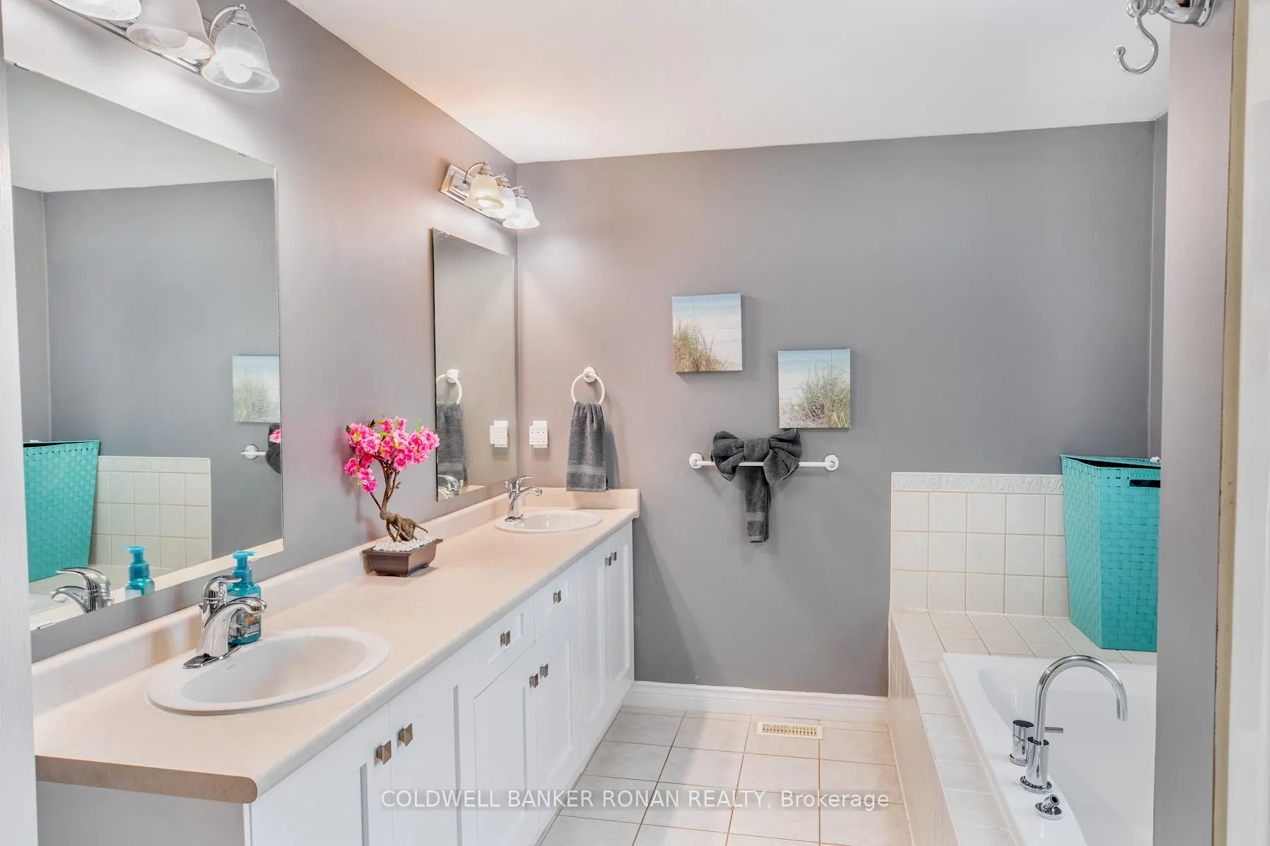 Photo 21 of 11 Shepard Avenue, New Tecumseth, Alliston — HOMEH