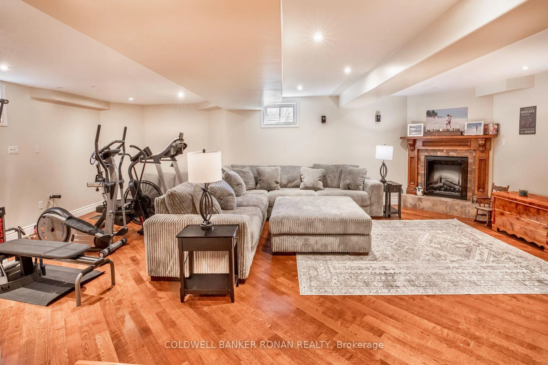 Photo 30 of 11 Shepard Avenue, New Tecumseth, Alliston — HOMEH