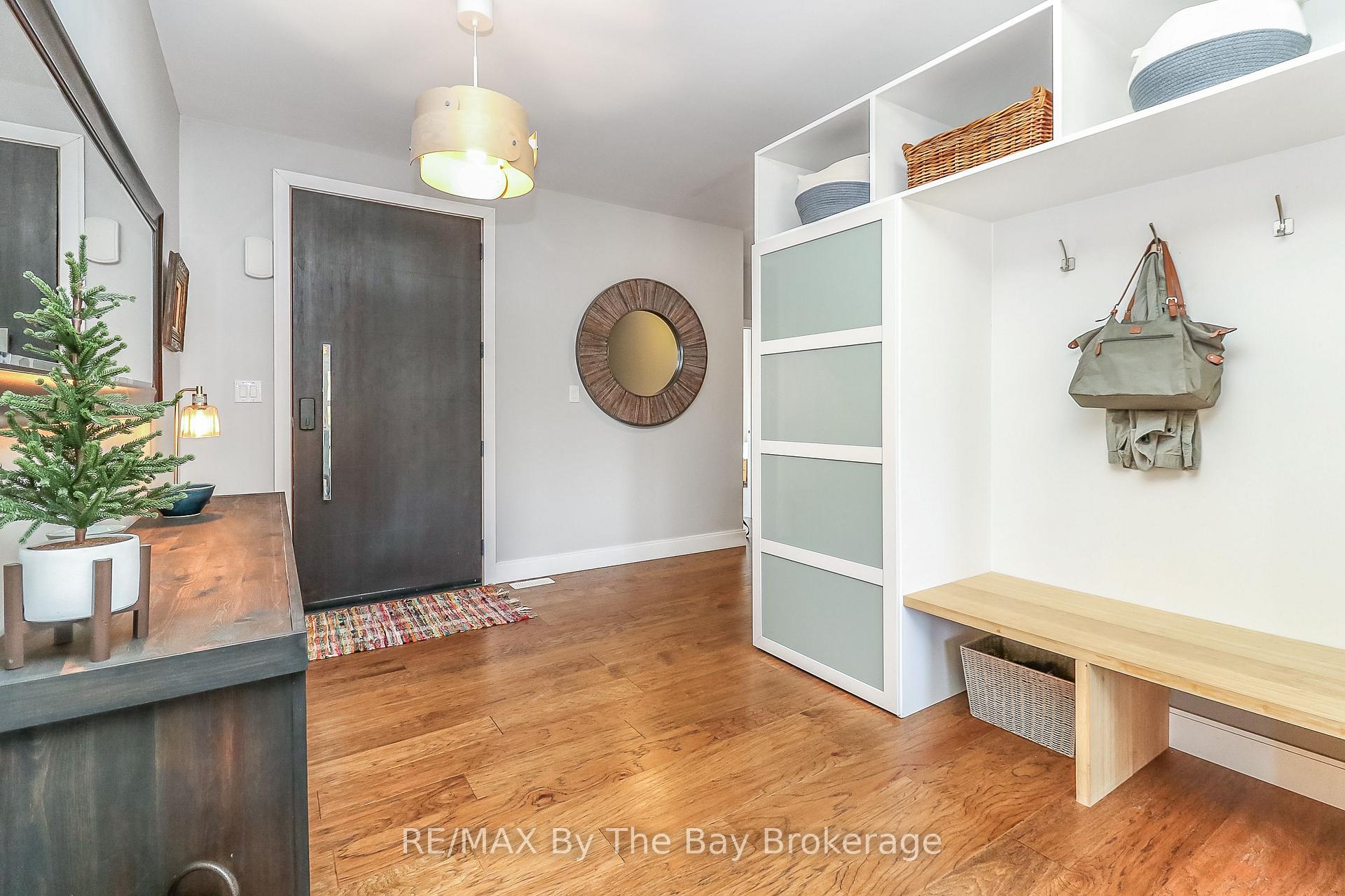 Photo 13 of 153 Rue Eric, Tiny, Lafontaine — HOMEH