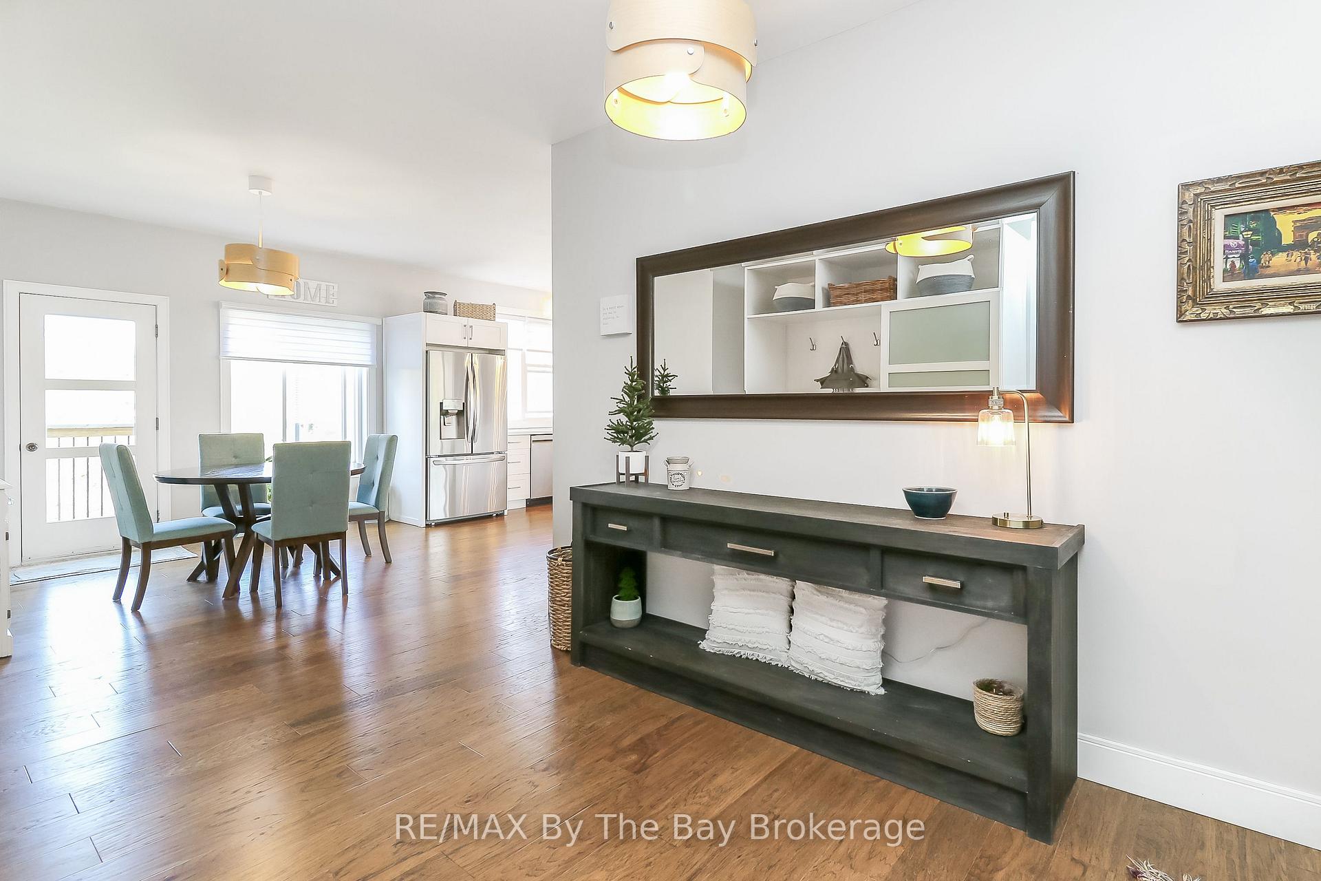 Photo 14 of 153 Rue Eric, Tiny, Lafontaine — HOMEH