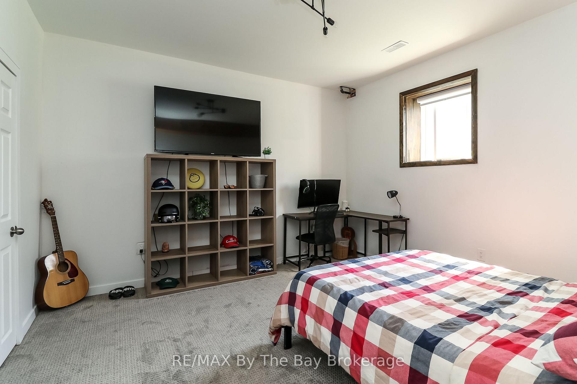 Photo 46 of 153 Rue Eric, Tiny, Lafontaine — HOMEH