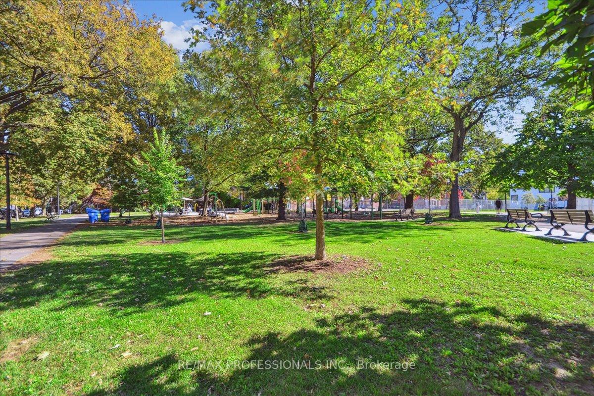 Photo 24 of Unit 3rd Floor, 134 Argyle Street, Toronto, Trinity-Bellwoods — HOMEH