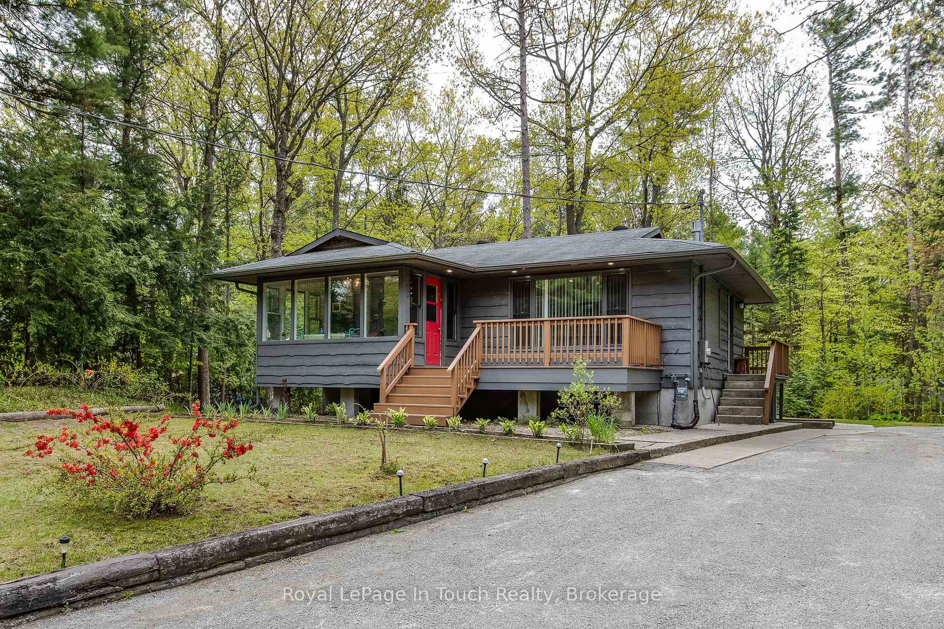 Front of 18 Fernanne Drive