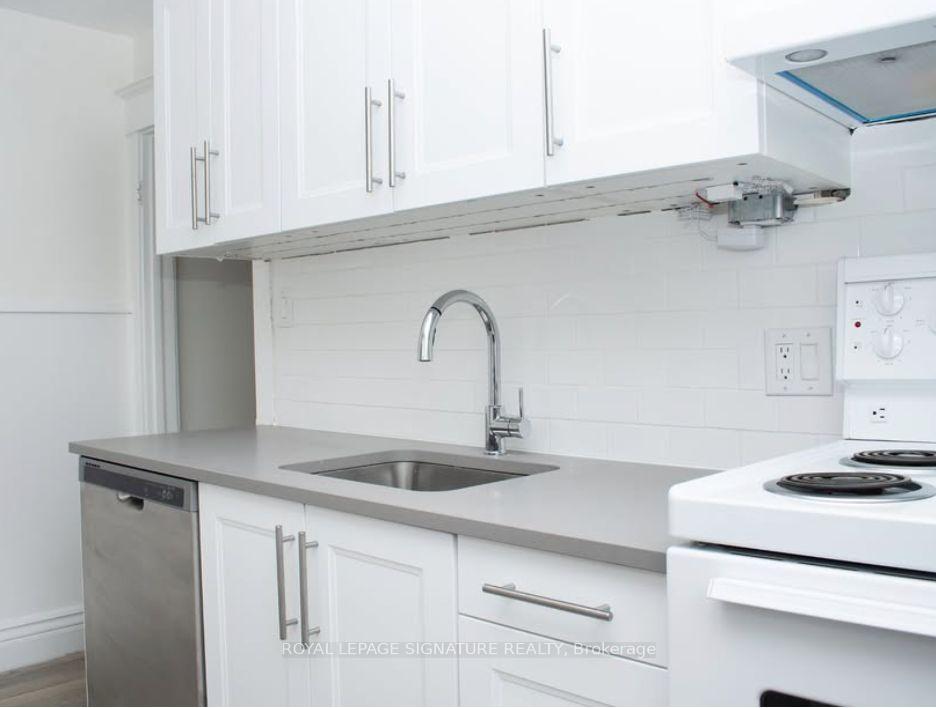 Photo 3 of Unit Upper, 37 Langford Avenue, Toronto, Danforth — HOMEH
