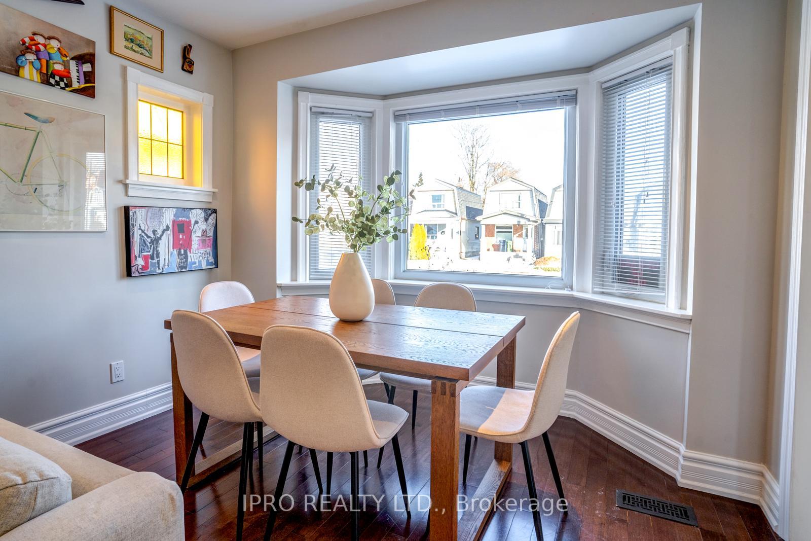 Photo 5 of 206 Donlands Avenue, Toronto, Danforth Village-East York — HOMEH