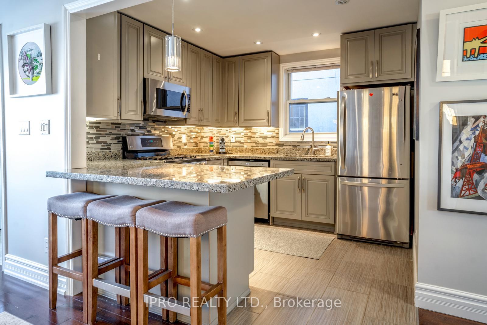 Photo 10 of 206 Donlands Avenue, Toronto, Danforth Village-East York — HOMEH