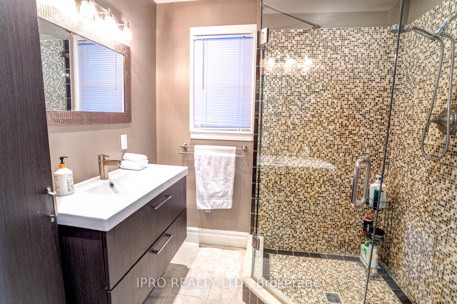 Photo 19 of 206 Donlands Avenue, Toronto, Danforth Village-East York — HOMEH