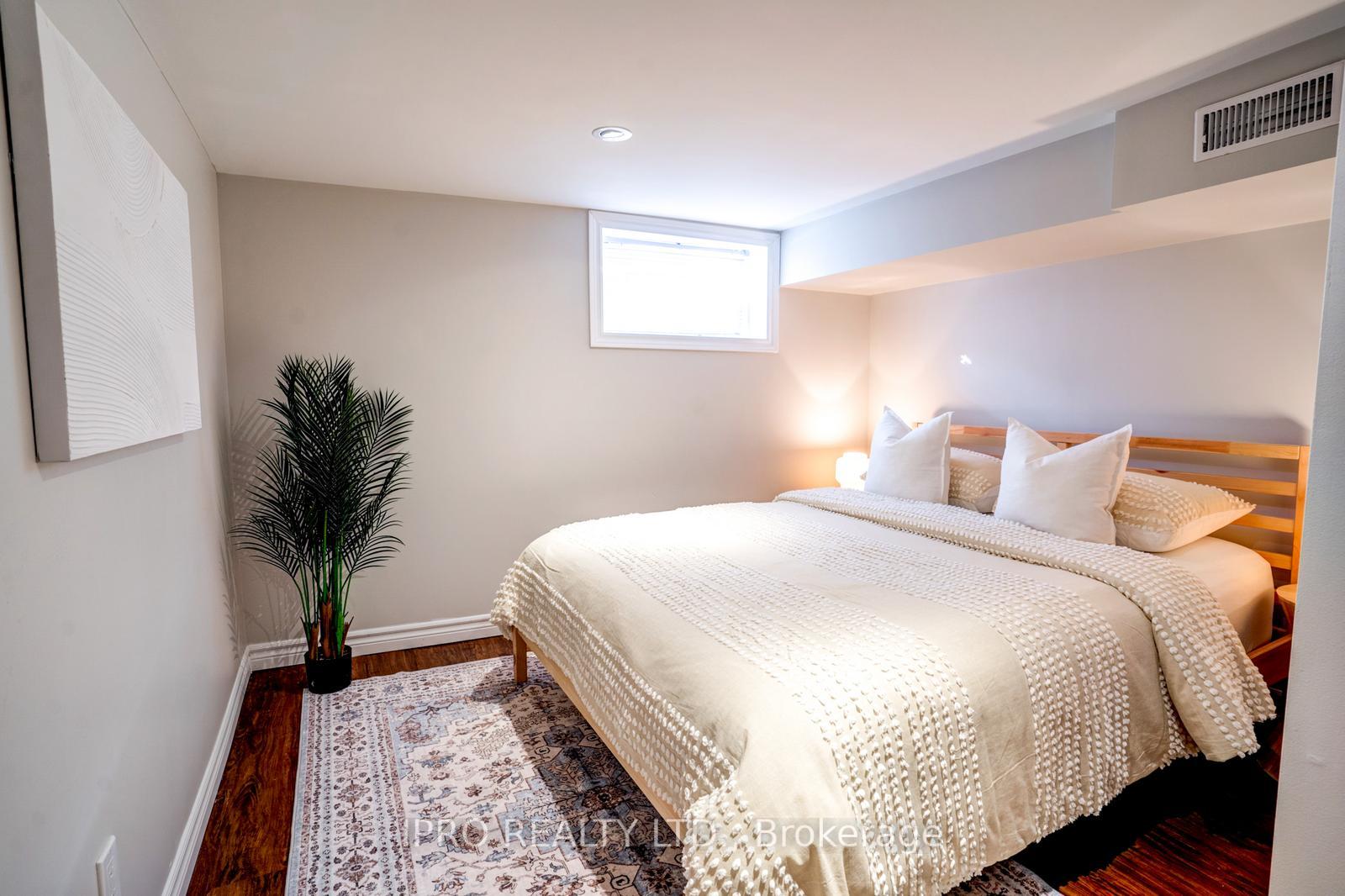 Photo 28 of 206 Donlands Avenue, Toronto, Danforth Village-East York — HOMEH