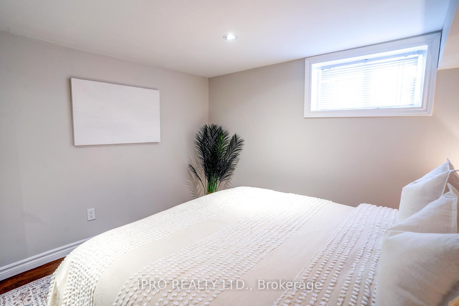 Photo 29 of 206 Donlands Avenue, Toronto, Danforth Village-East York — HOMEH