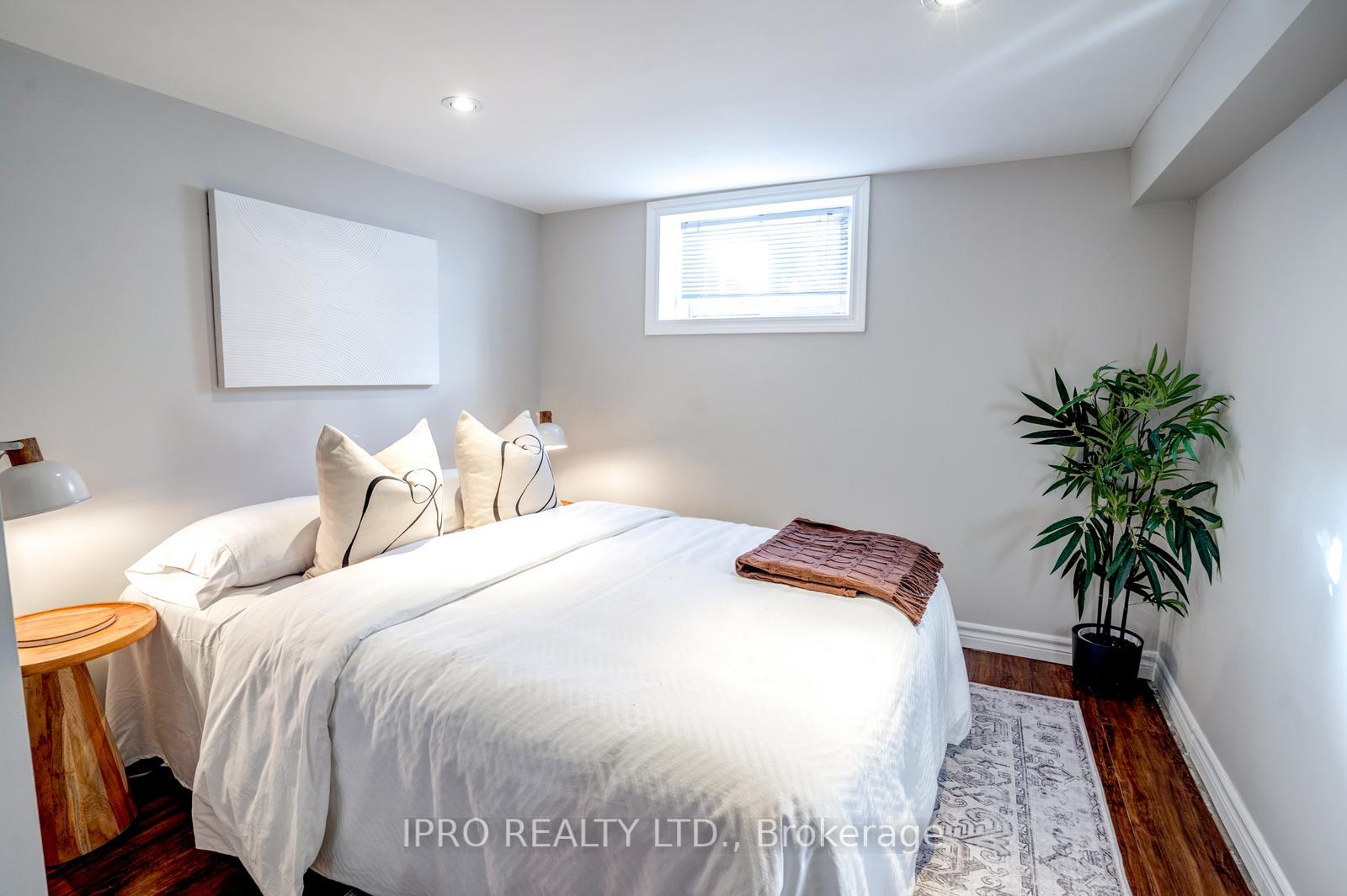 Photo 30 of 206 Donlands Avenue, Toronto, Danforth Village-East York — HOMEH