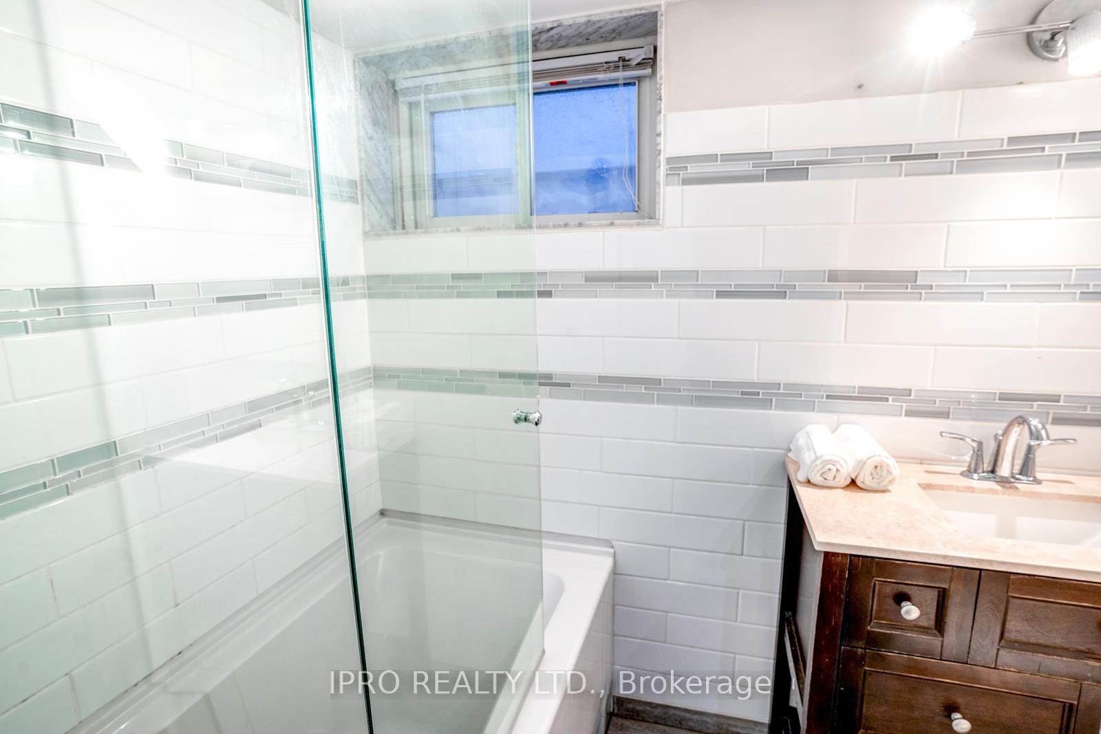 Photo 32 of 206 Donlands Avenue, Toronto, Danforth Village-East York — HOMEH