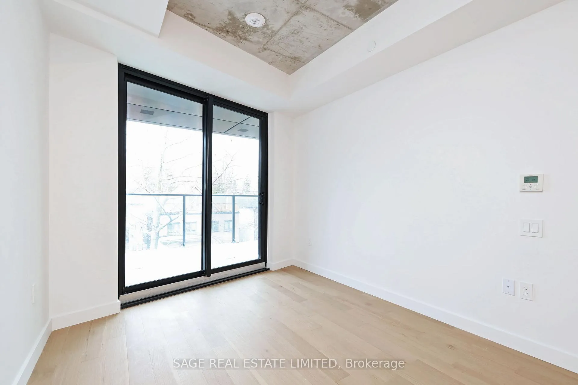 Photo 6 of Unit 417, 1720 Bayview Avenue, Toronto, Mount Pleasant East — HOMEH