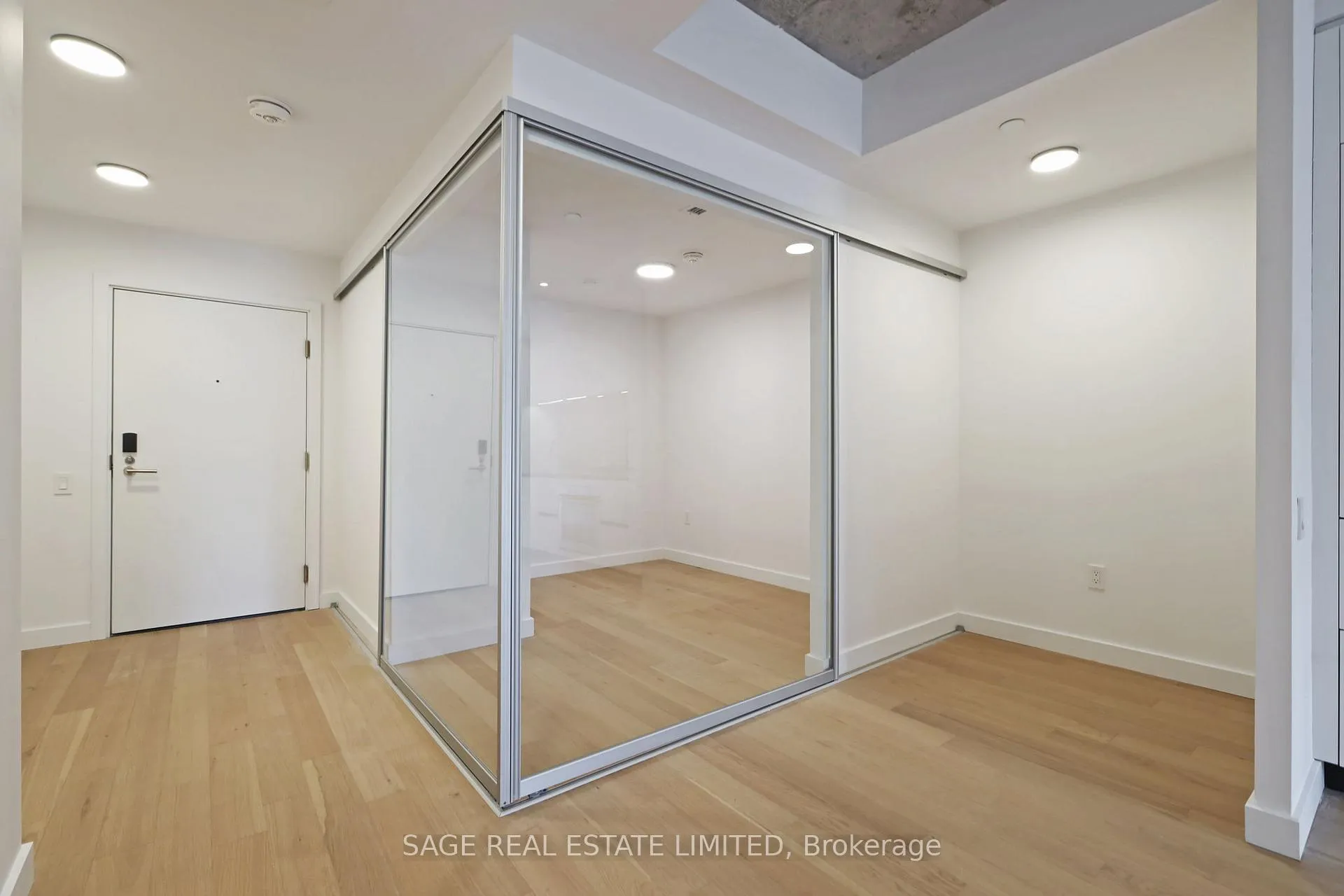Photo 10 of Unit 417, 1720 Bayview Avenue, Toronto, Mount Pleasant East — HOMEH