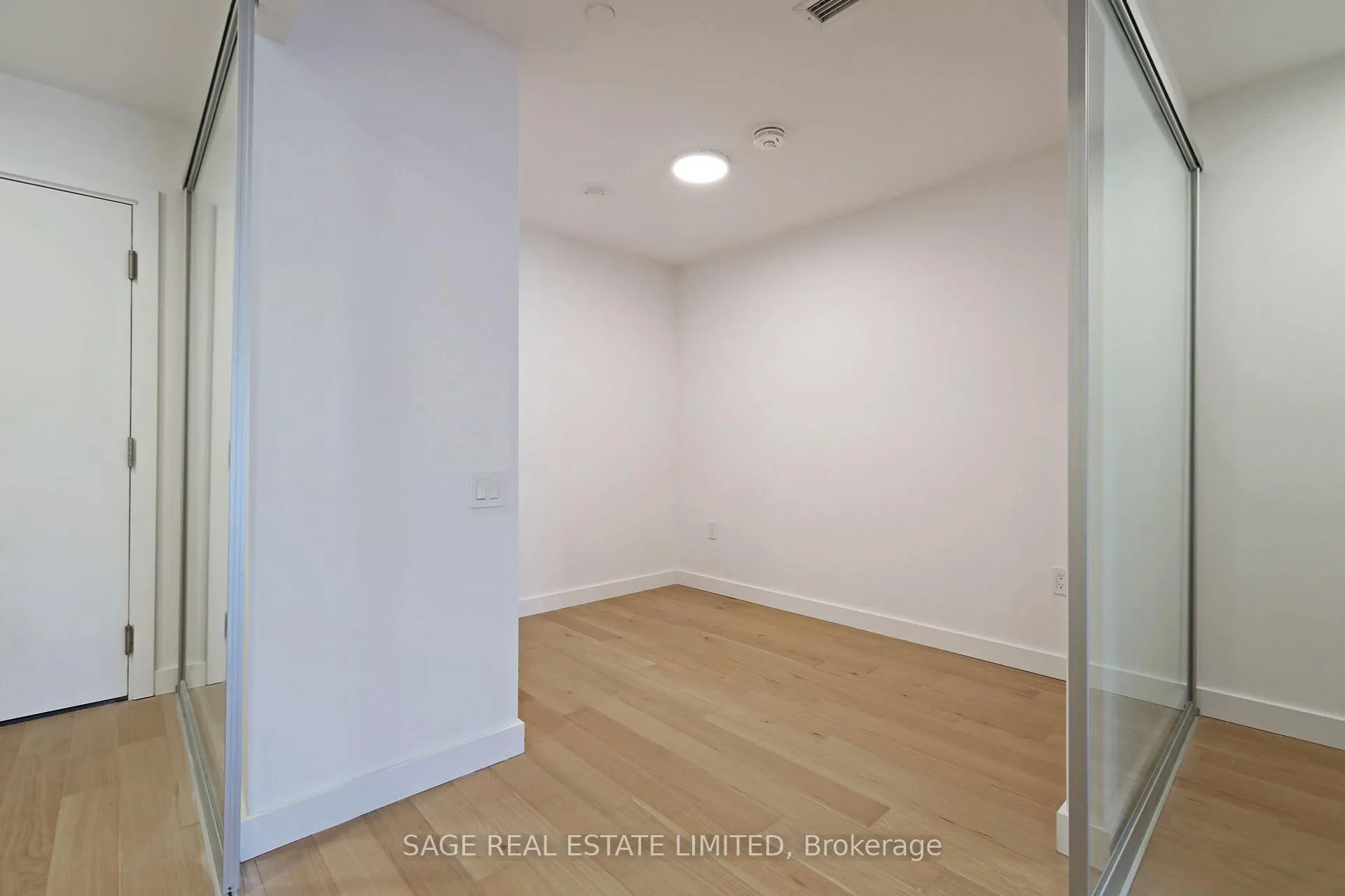 Photo 11 of Unit 417, 1720 Bayview Avenue, Toronto, Mount Pleasant East — HOMEH