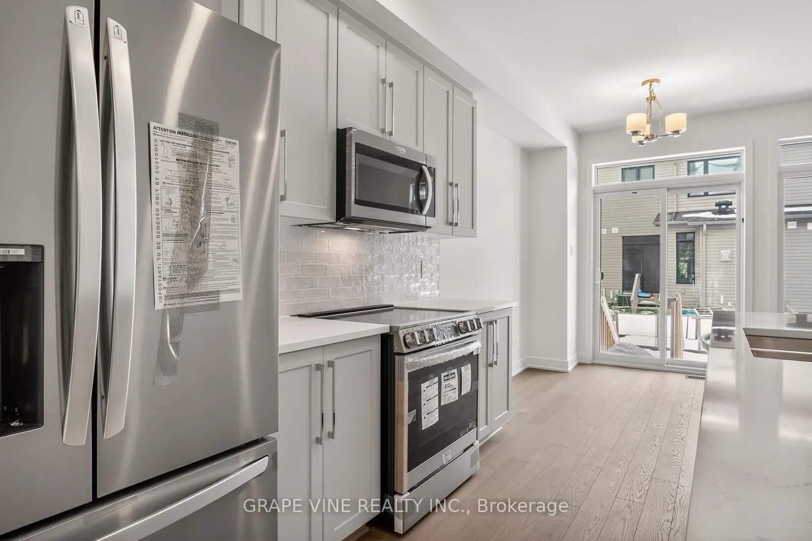Photo 11 of 144 Sencha Terrace, Ottawa, Barrhaven - Heritage Park — HOMEH