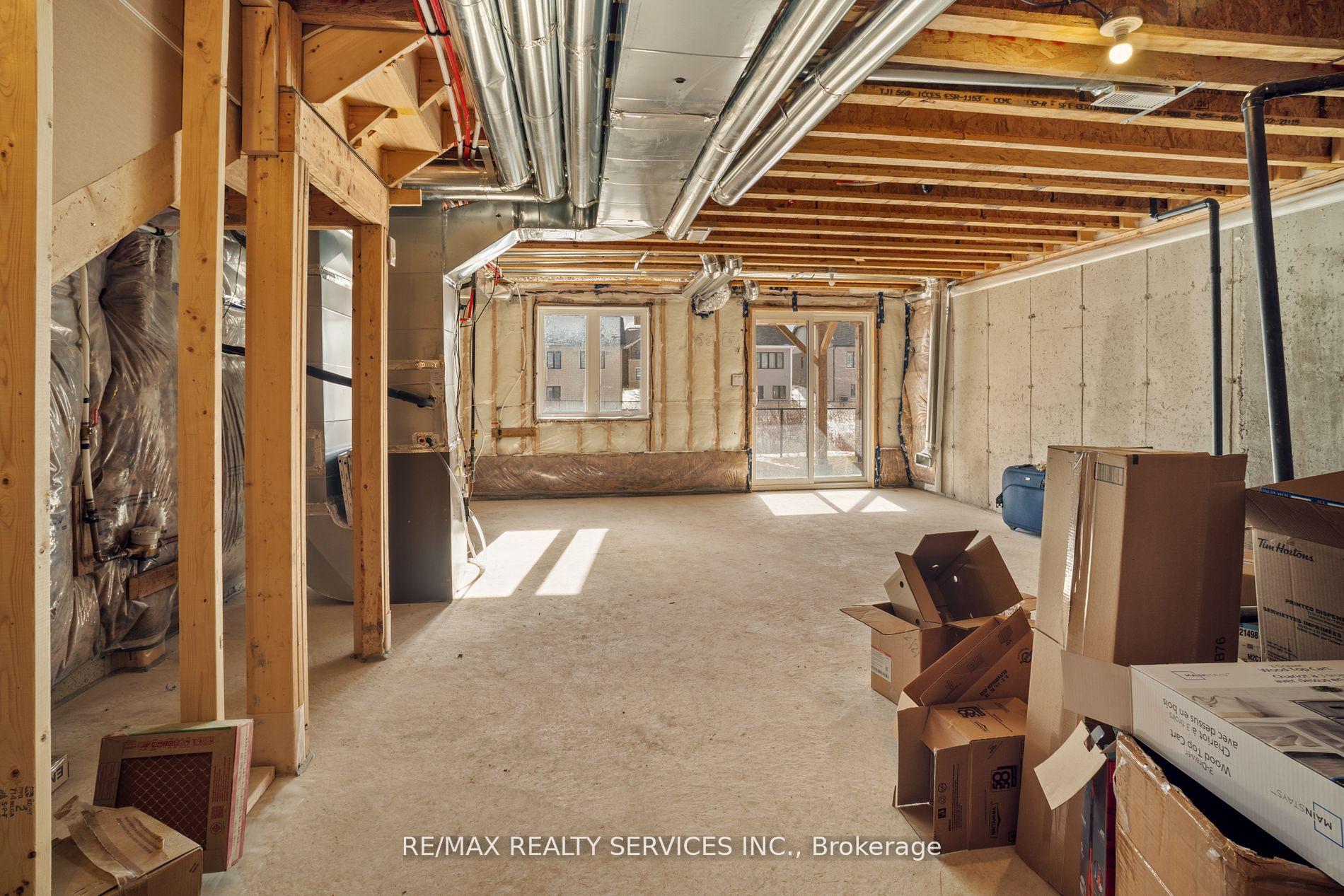 Photo 15 of 405 Vanilla Trail, Thorold, Rolling Meadows — HOMEH