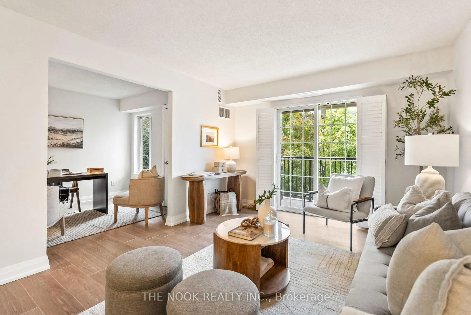 Photo 10 of Unit 310, 98 Aspen Springs Drive, Clarington, Bowmanville — HOMEH