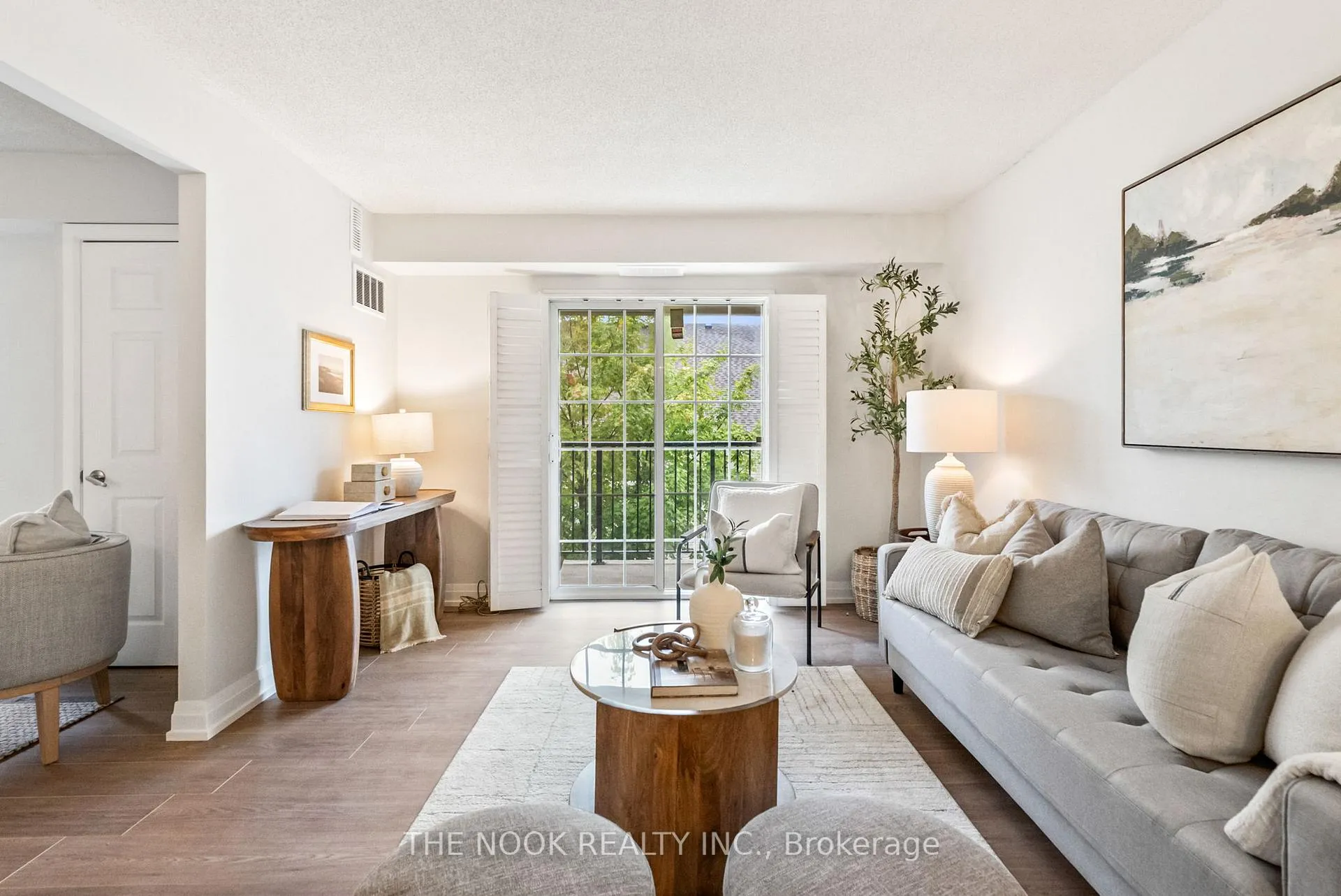 Photo 11 of Unit 310, 98 Aspen Springs Drive, Clarington, Bowmanville — HOMEH