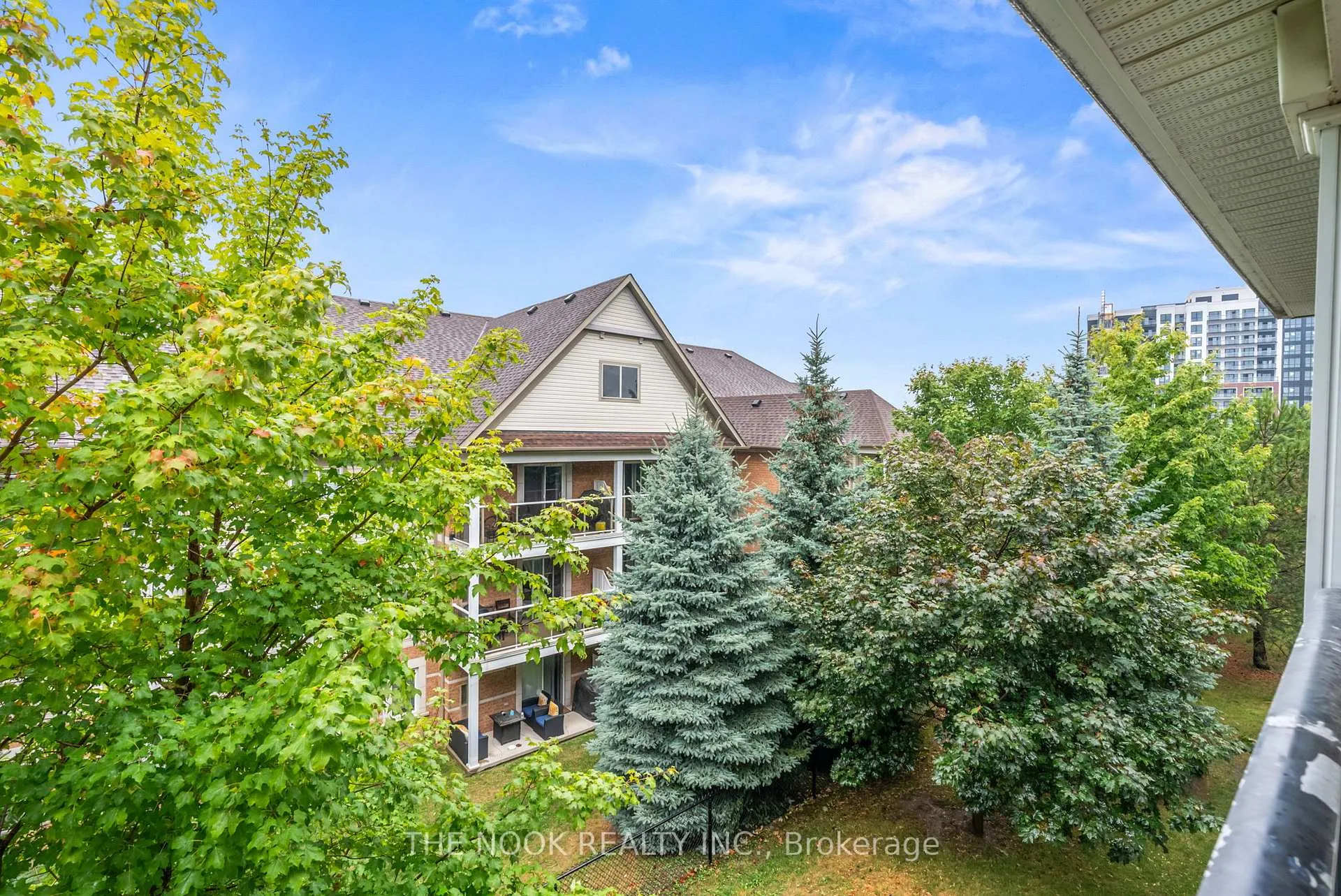 Photo 22 of Unit 310, 98 Aspen Springs Drive, Clarington, Bowmanville — HOMEH