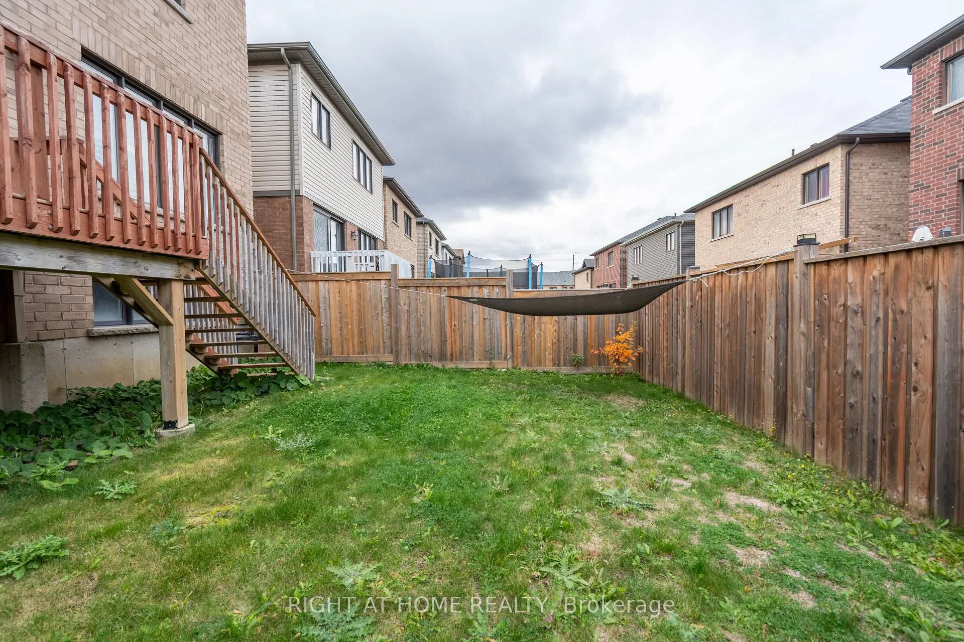 Photo 6 of 40 Hedges Crescent, Hamilton, Stoney Creek Mountain — HOMEH