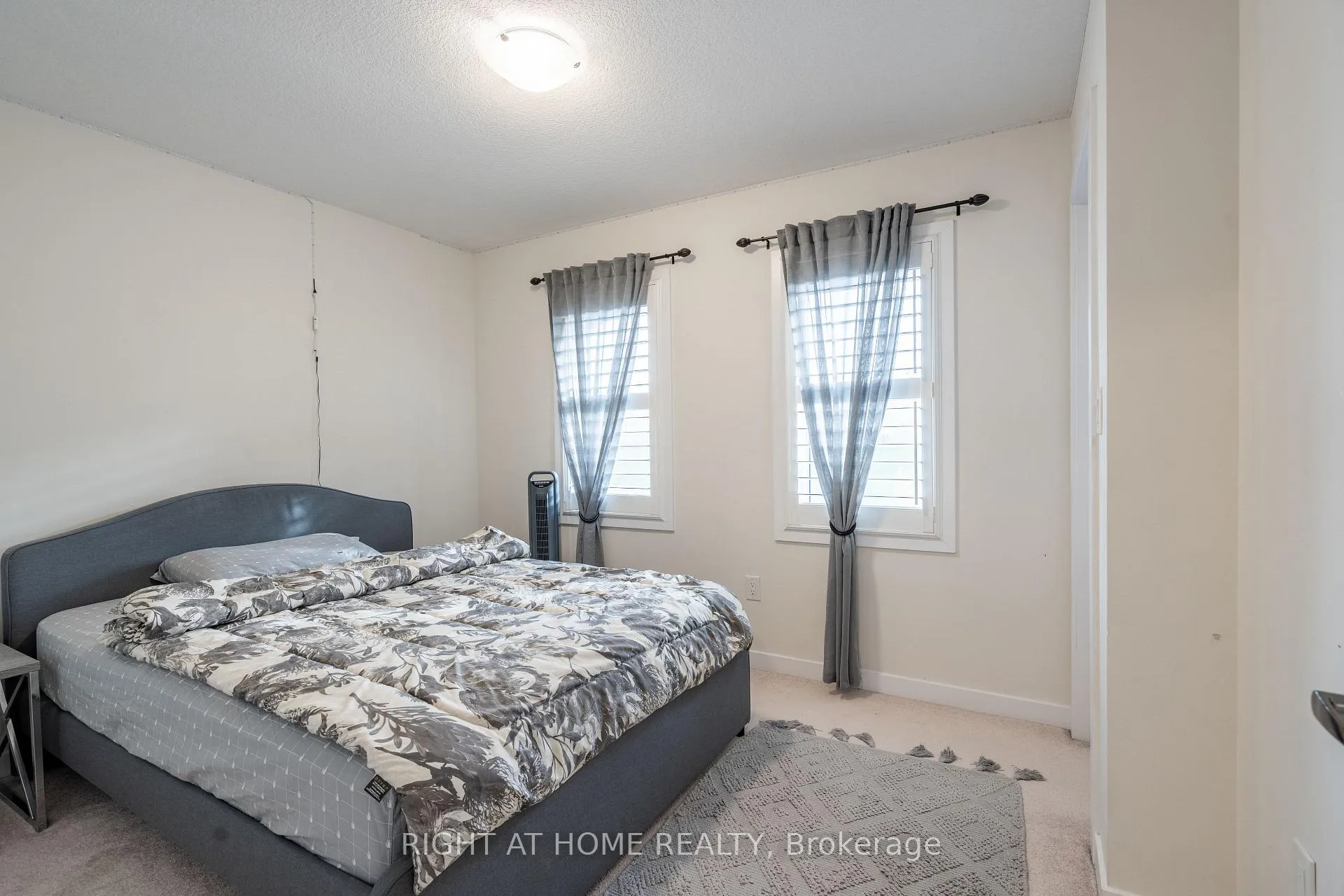 Photo 18 of 40 Hedges Crescent, Hamilton, Stoney Creek Mountain — HOMEH