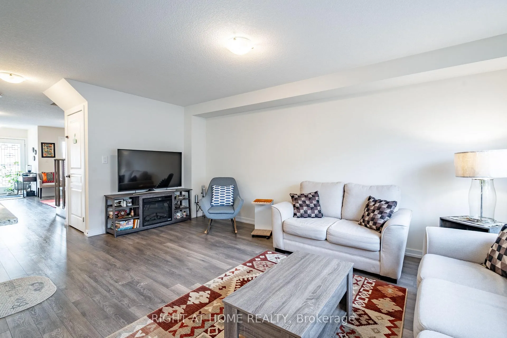 Photo 25 of 40 Hedges Crescent, Hamilton, Stoney Creek Mountain — HOMEH