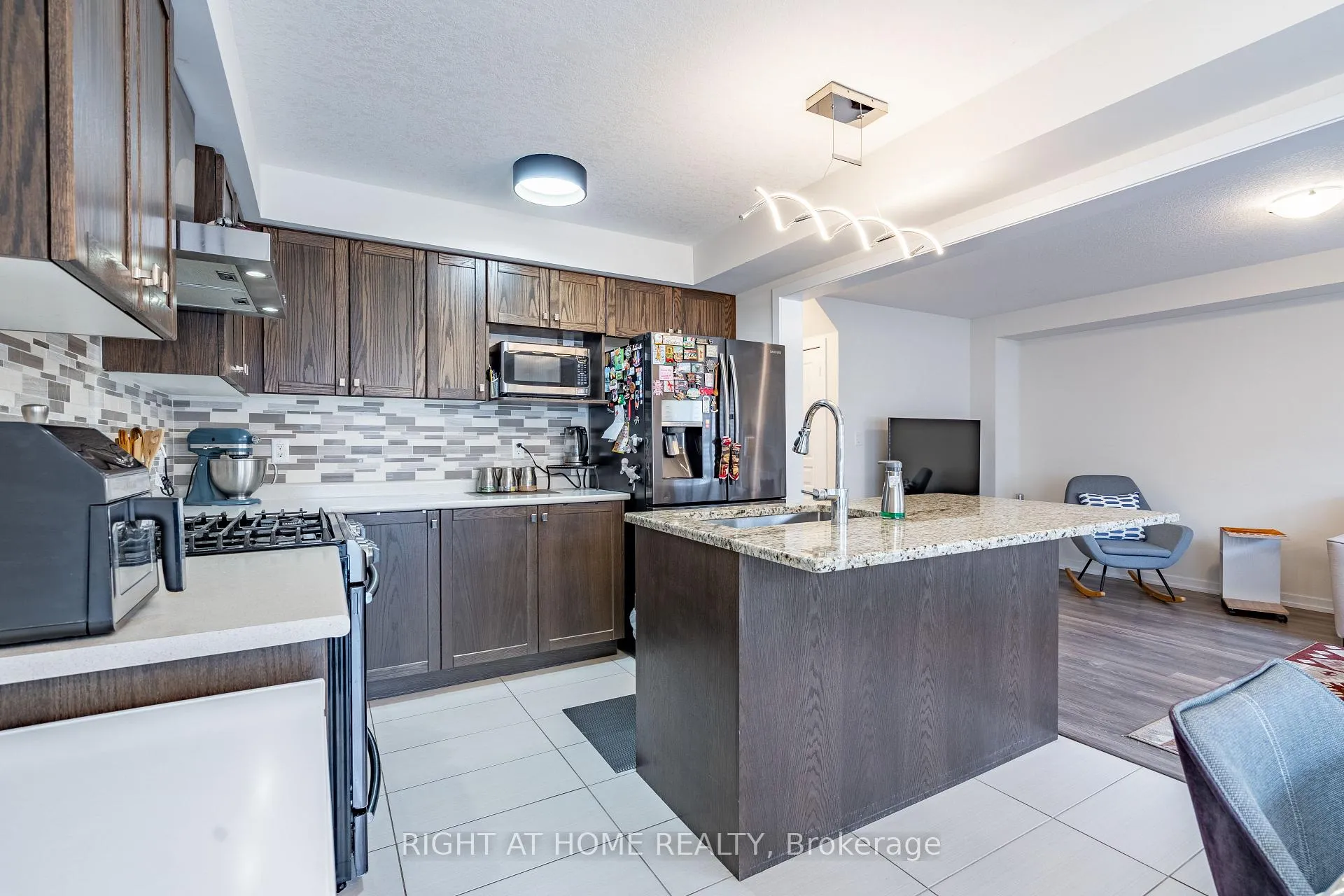 Photo 30 of 40 Hedges Crescent, Hamilton, Stoney Creek Mountain — HOMEH