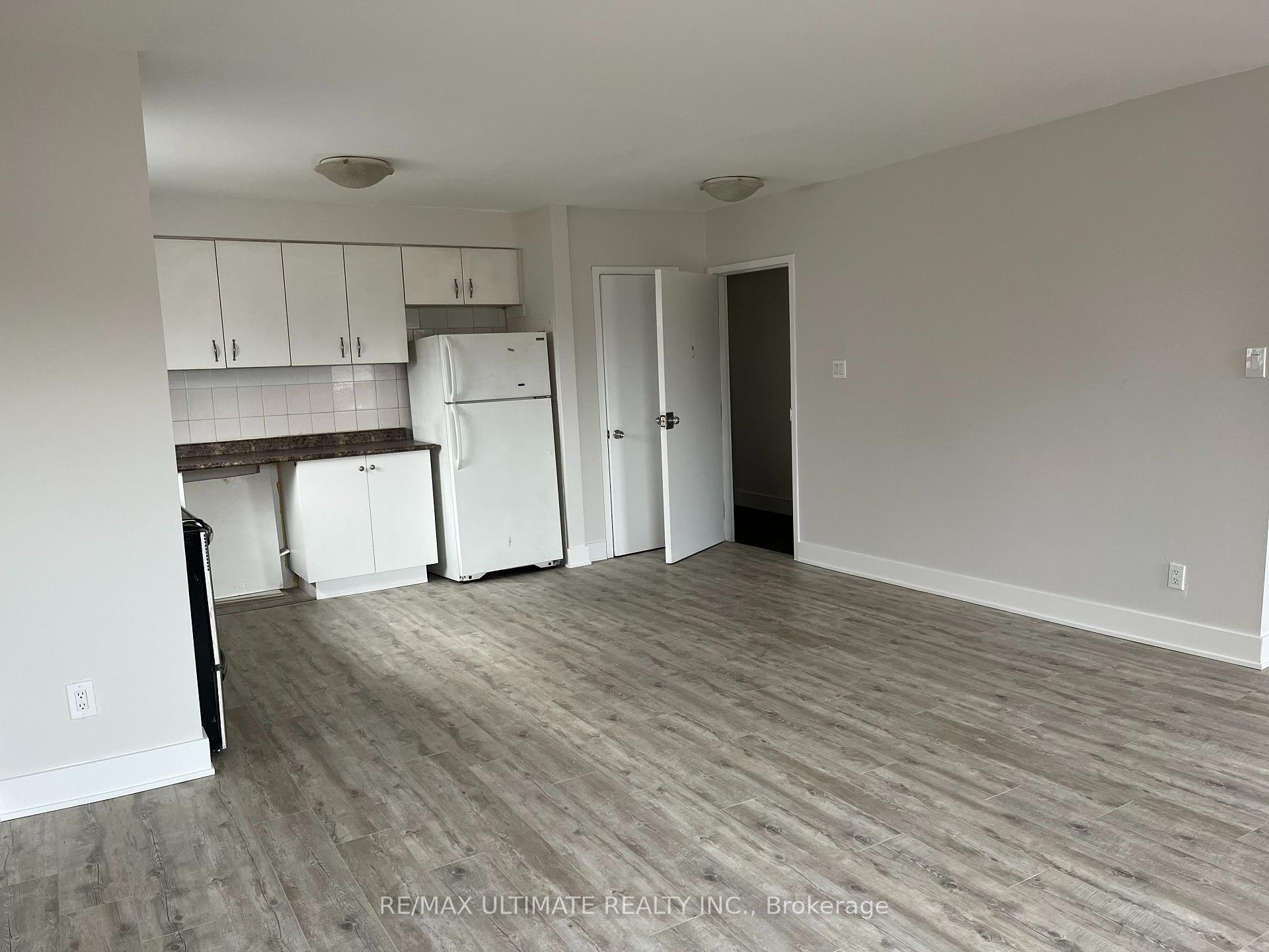 Photo 2 of Unit A, 420 Dawes Road, Toronto, O'Connor-Parkview — HOMEH