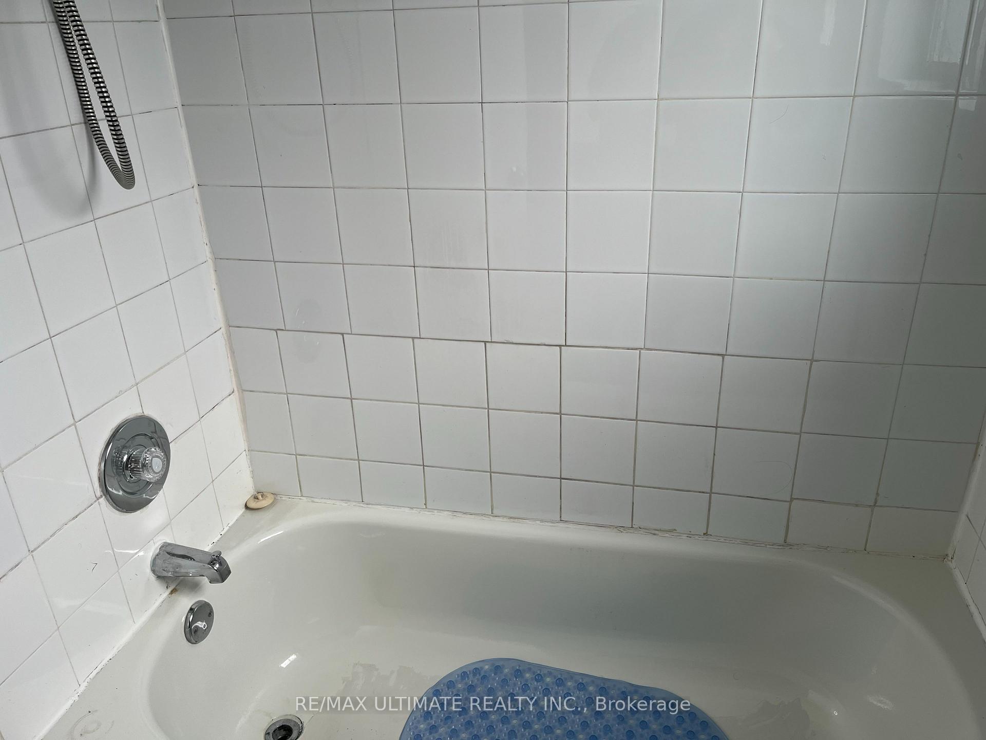 Photo 7 of Unit A, 420 Dawes Road, Toronto, O'Connor-Parkview — HOMEH