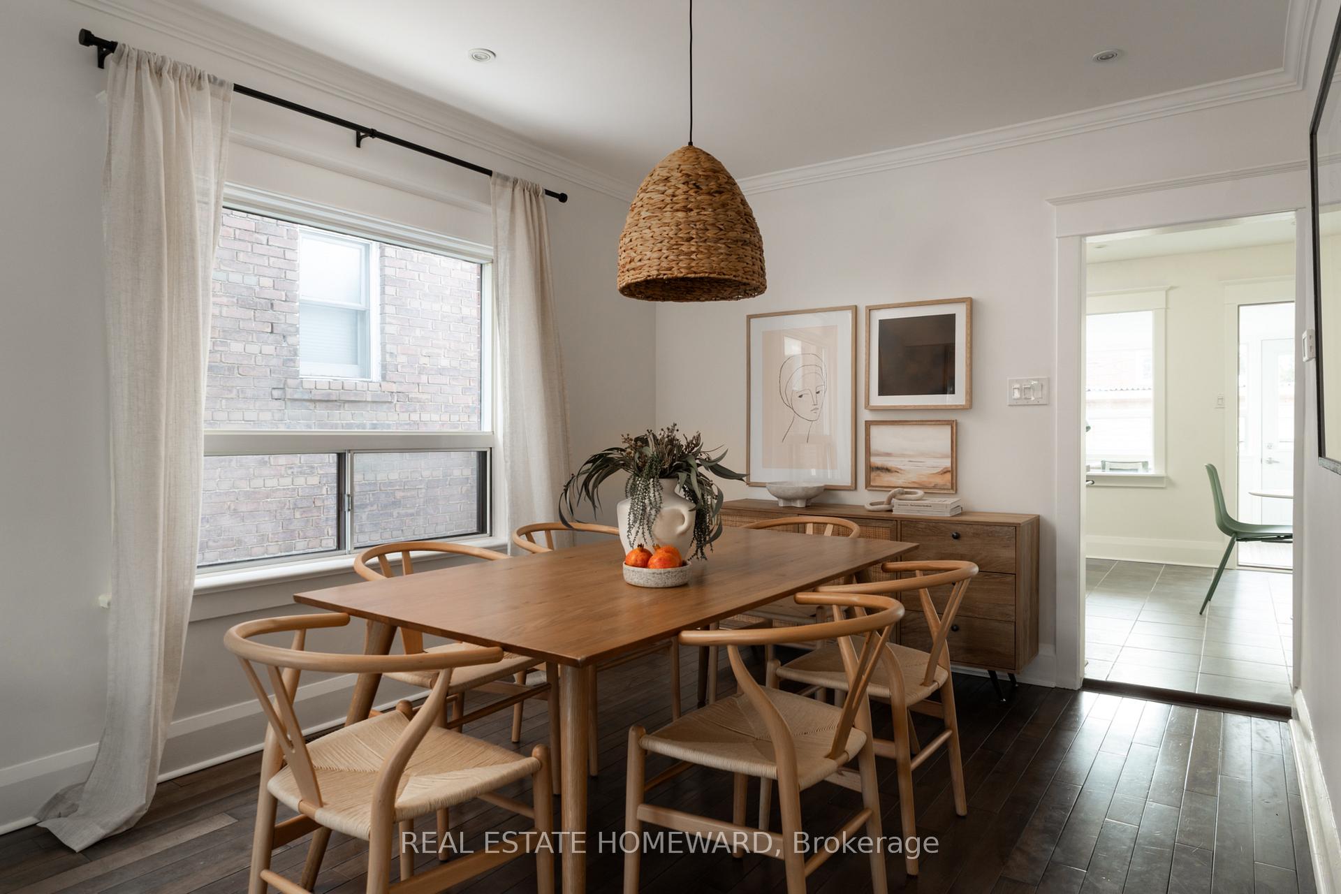 Photo 10 of 235 Springdale Boulevard, Toronto, Danforth Village-East York — HOMEH
