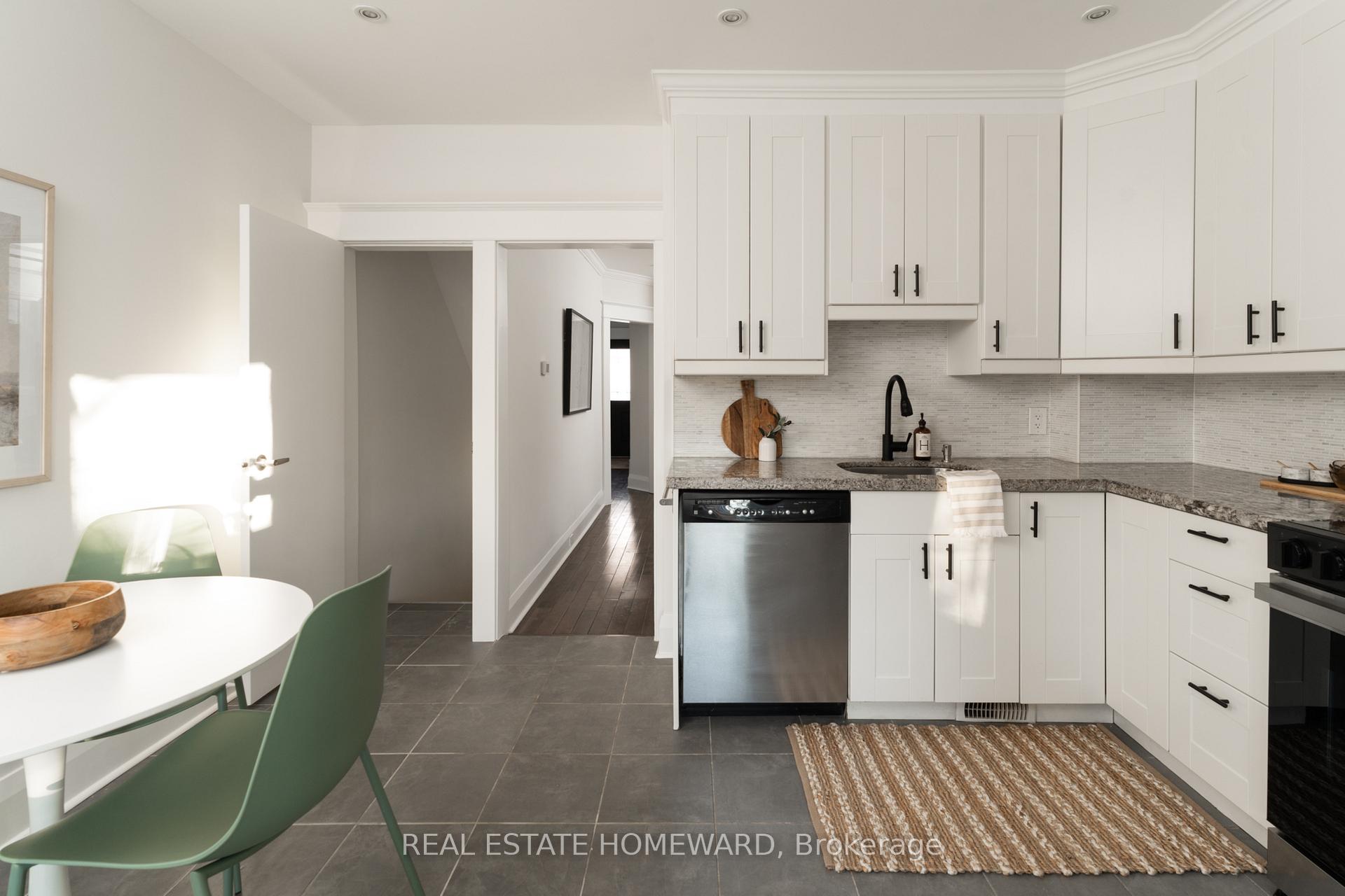 Photo 16 of 235 Springdale Boulevard, Toronto, Danforth Village-East York — HOMEH