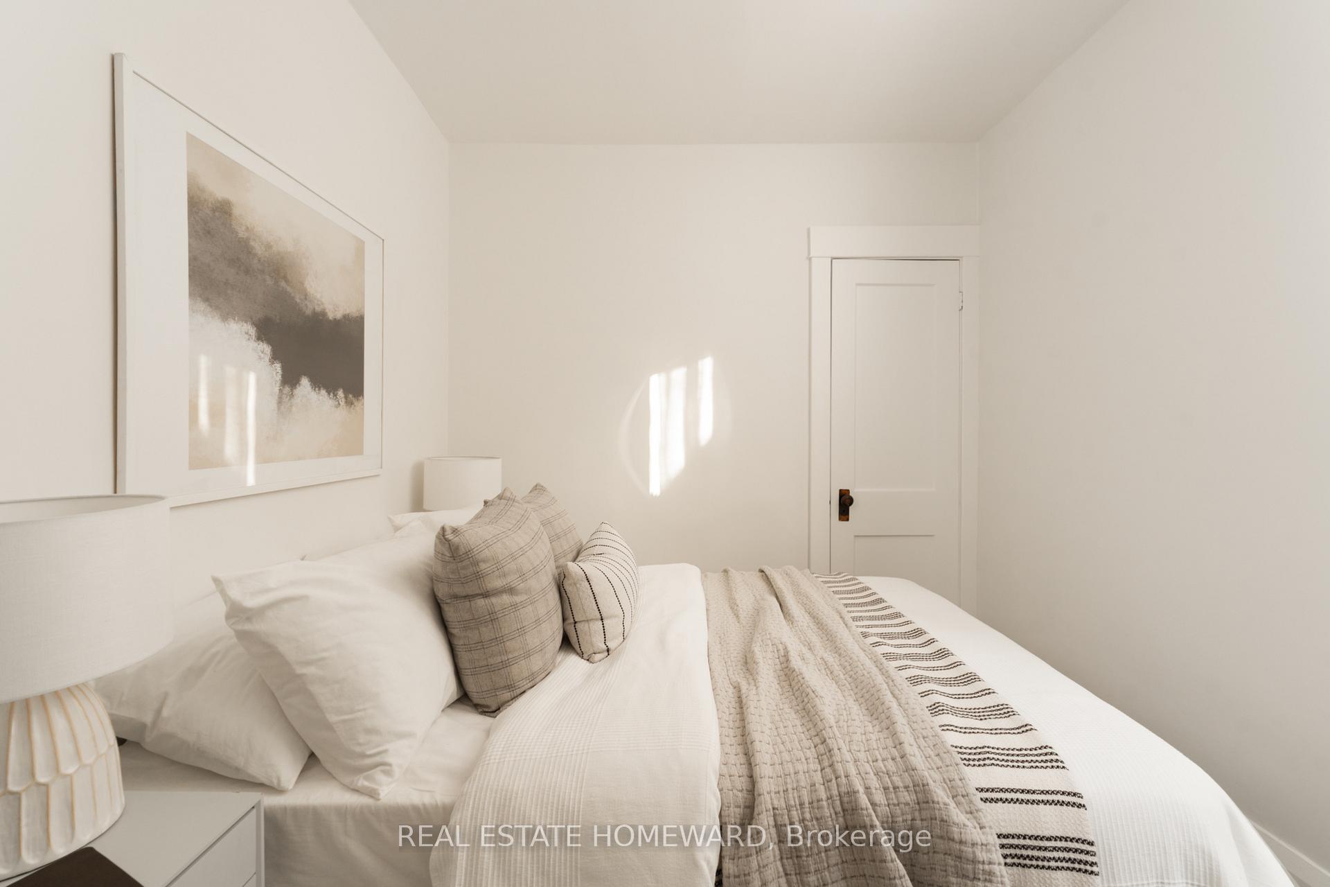 Photo 23 of 235 Springdale Boulevard, Toronto, Danforth Village-East York — HOMEH