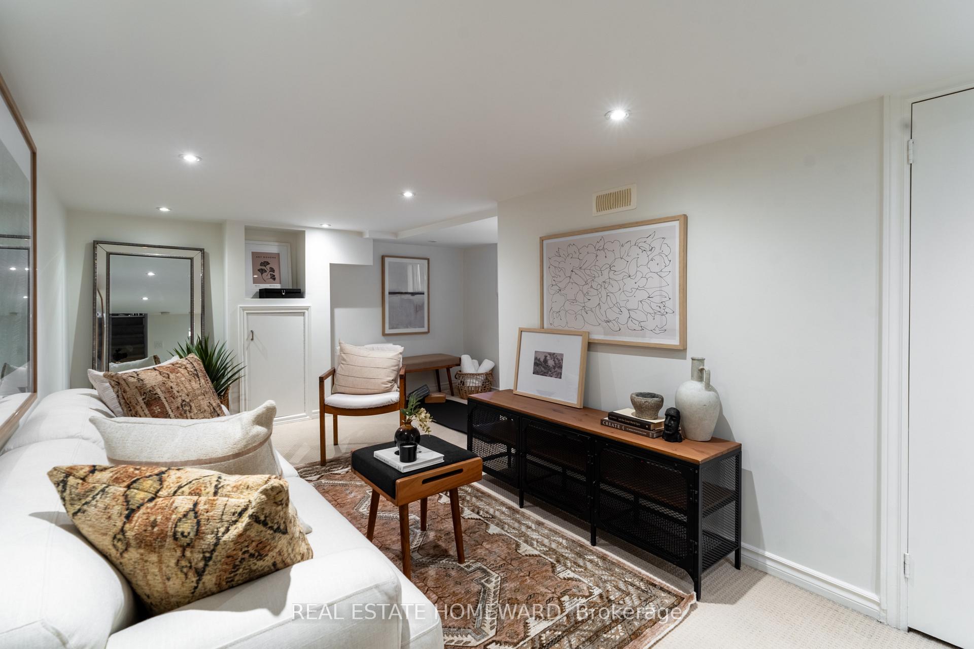 Photo 28 of 235 Springdale Boulevard, Toronto, Danforth Village-East York — HOMEH