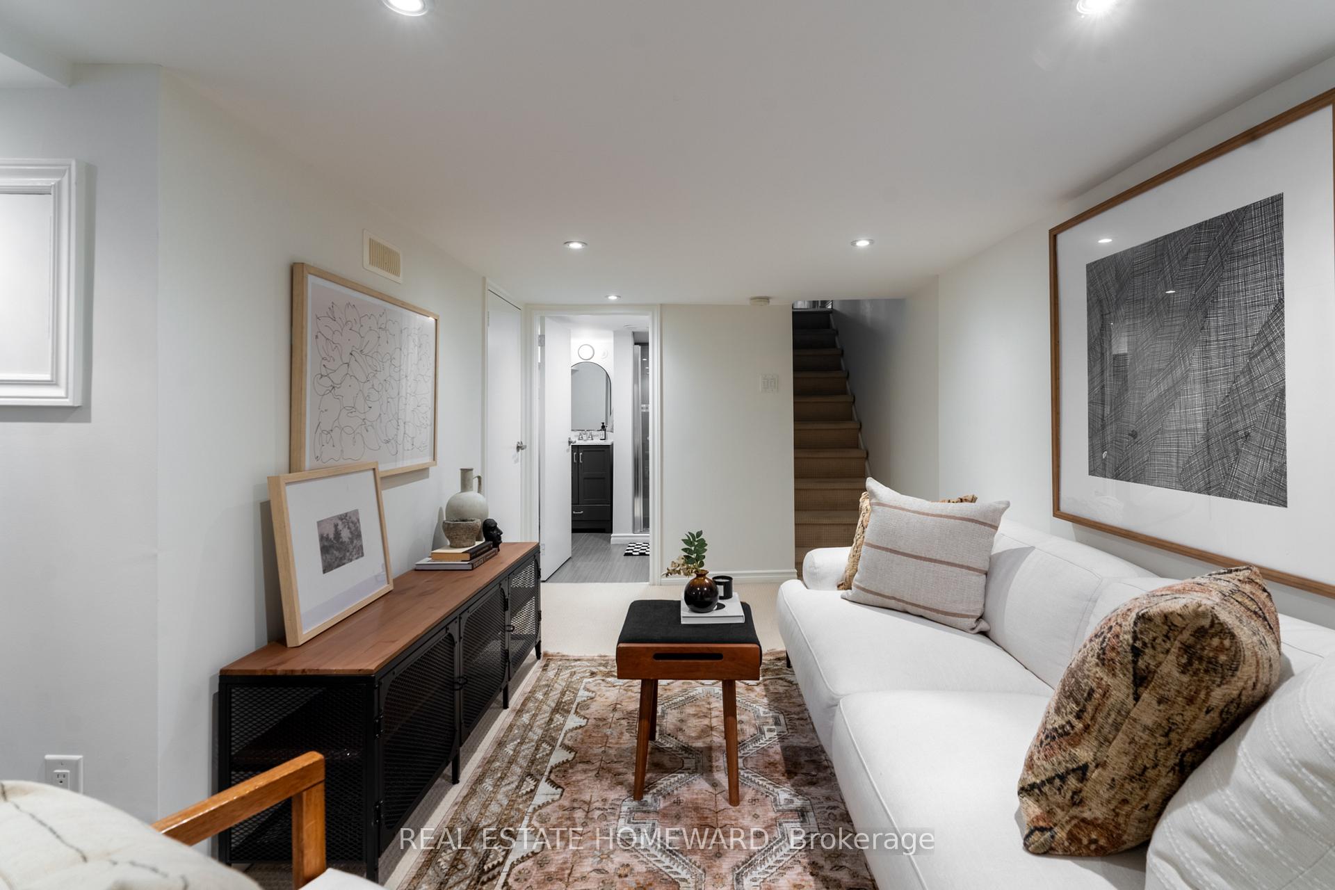 Photo 30 of 235 Springdale Boulevard, Toronto, Danforth Village-East York — HOMEH