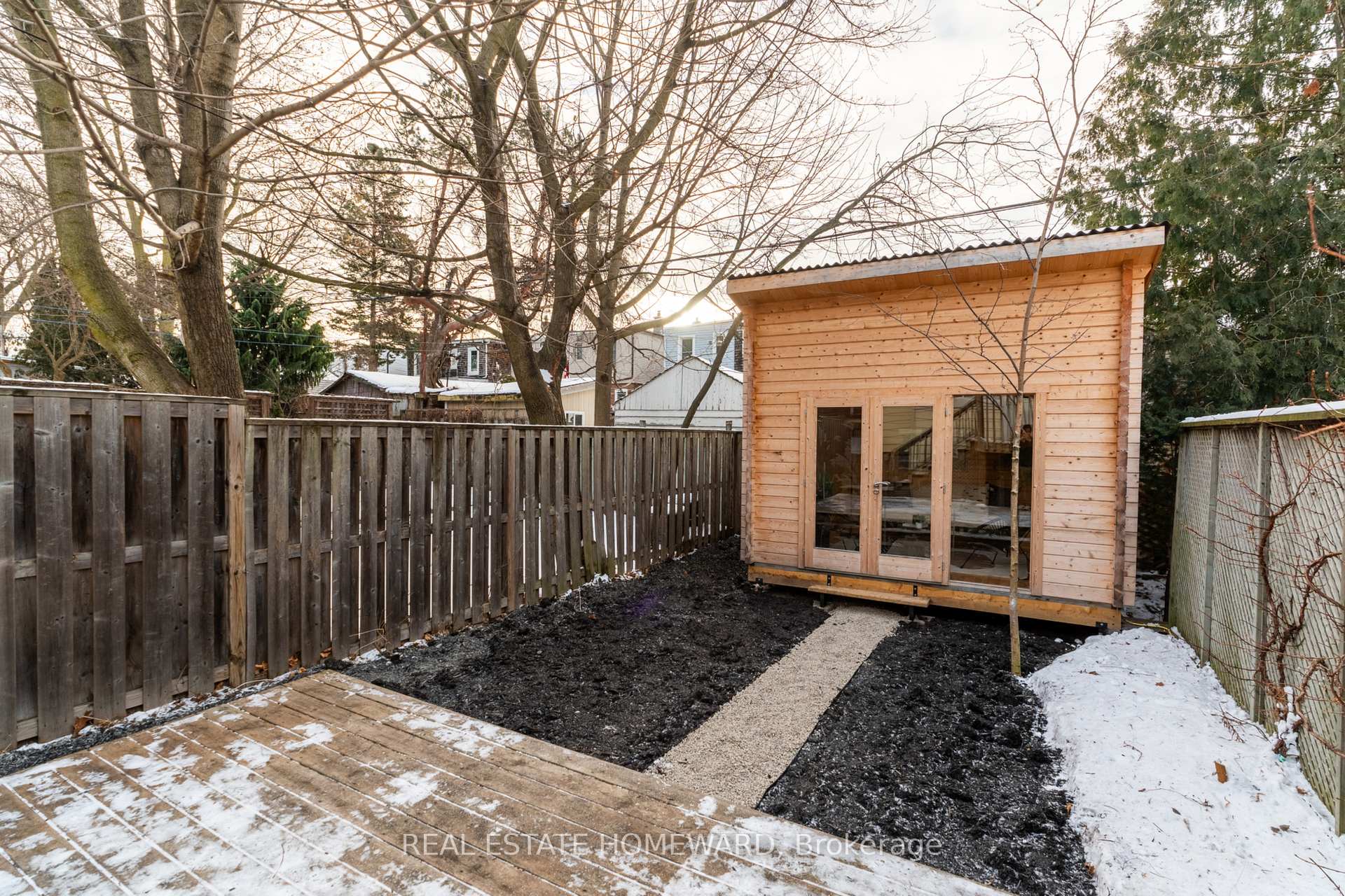 Photo 33 of 235 Springdale Boulevard, Toronto, Danforth Village-East York — HOMEH