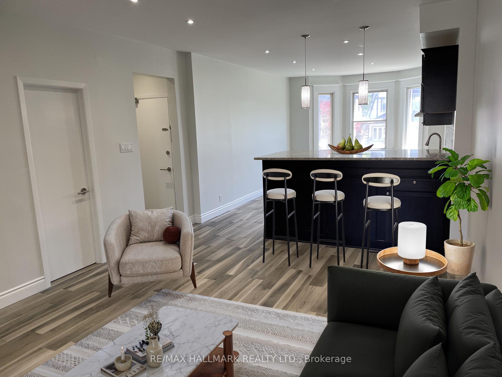 Photo 2 of Unit Main #1, 14 Rosemount Avenue, Toronto, Wychwood — HOMEH