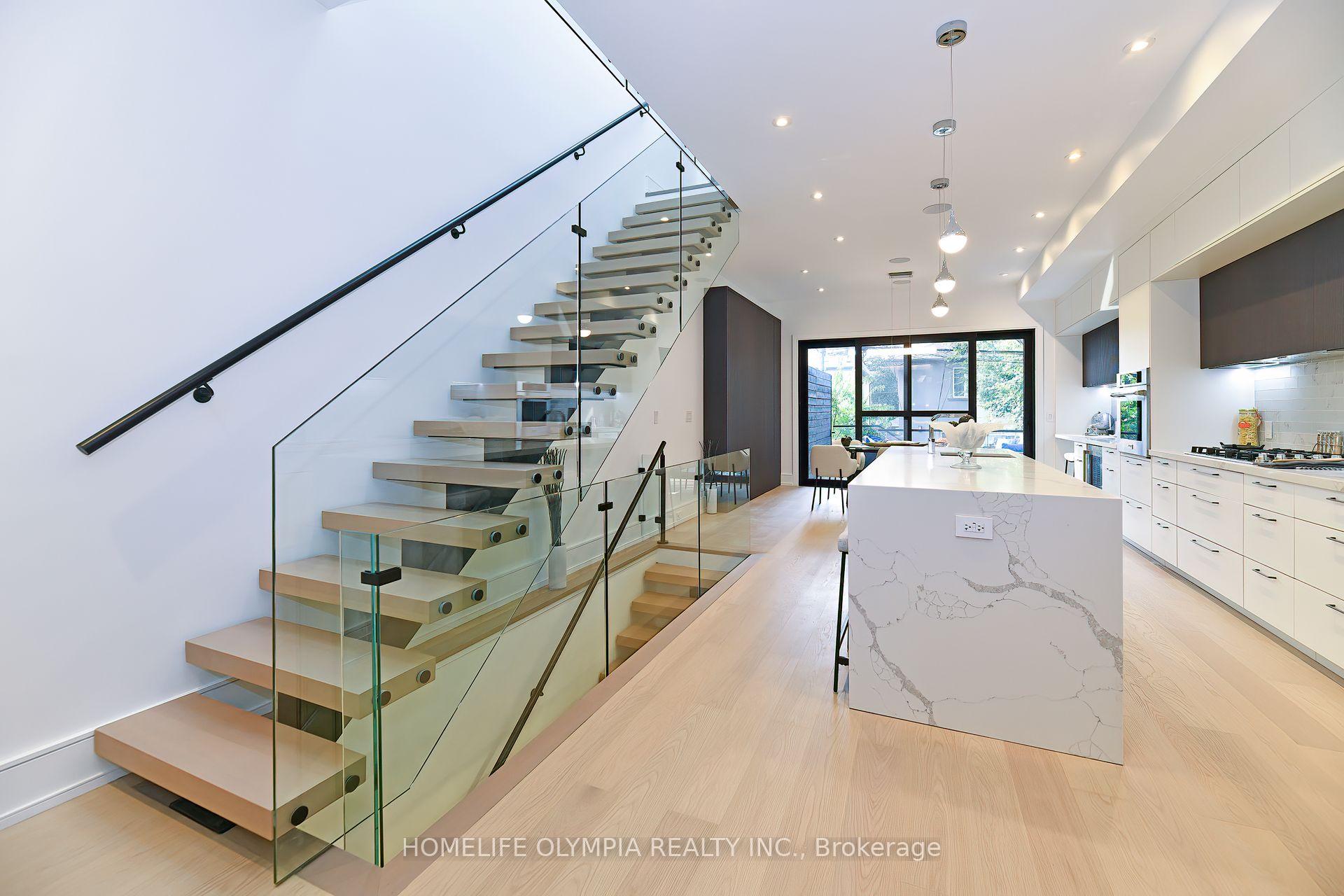 Photo 8 of 46B Leroy Avenue, Toronto, Danforth Village-East York — HOMEH