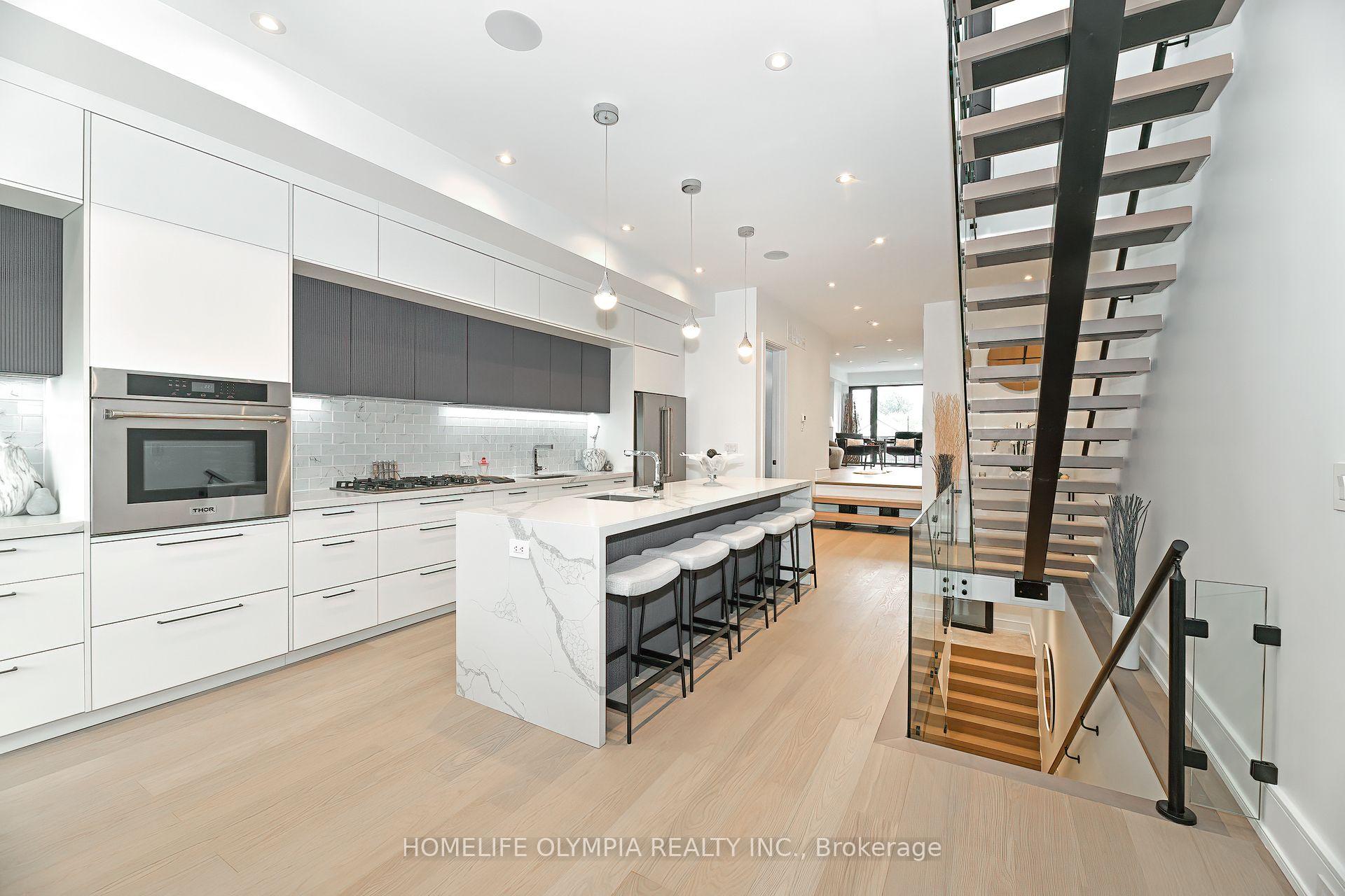 Photo 11 of 46B Leroy Avenue, Toronto, Danforth Village-East York — HOMEH
