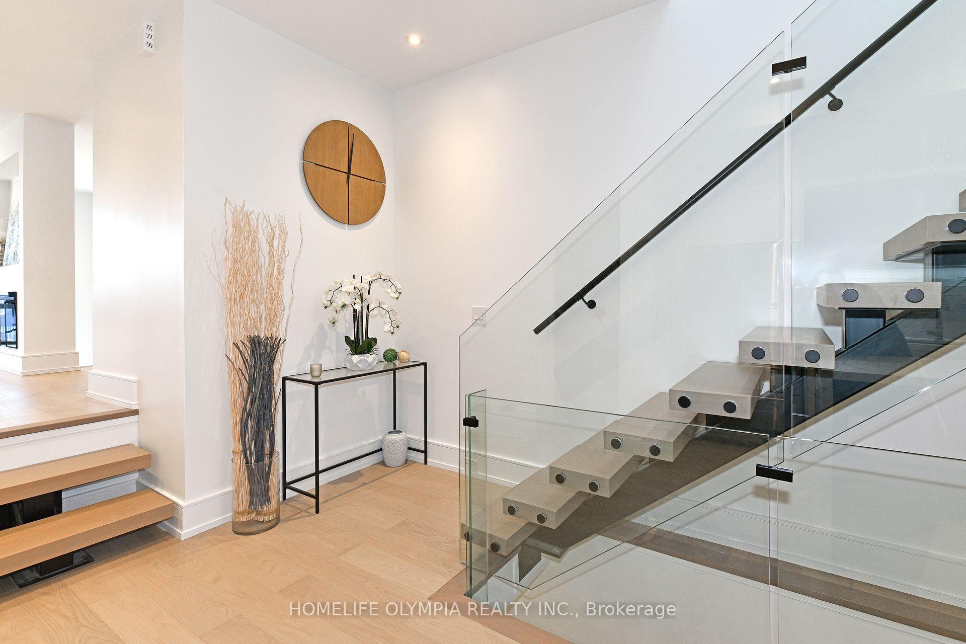 Photo 17 of 46B Leroy Avenue, Toronto, Danforth Village-East York — HOMEH